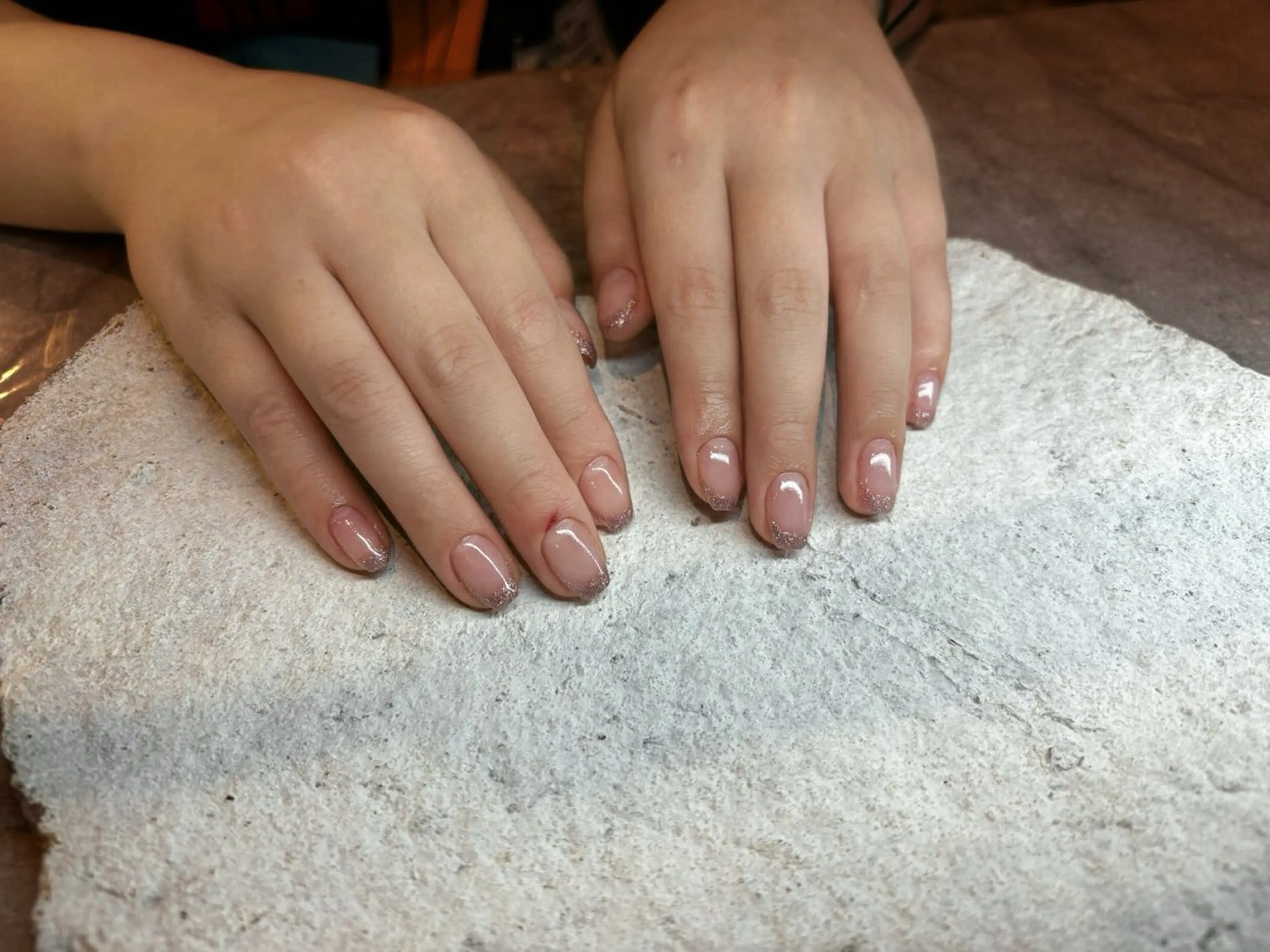 ネイル フレンチネイル ラメ(グリッター) ピンク HONOKA W 【深江橋店】のネイルデザイン