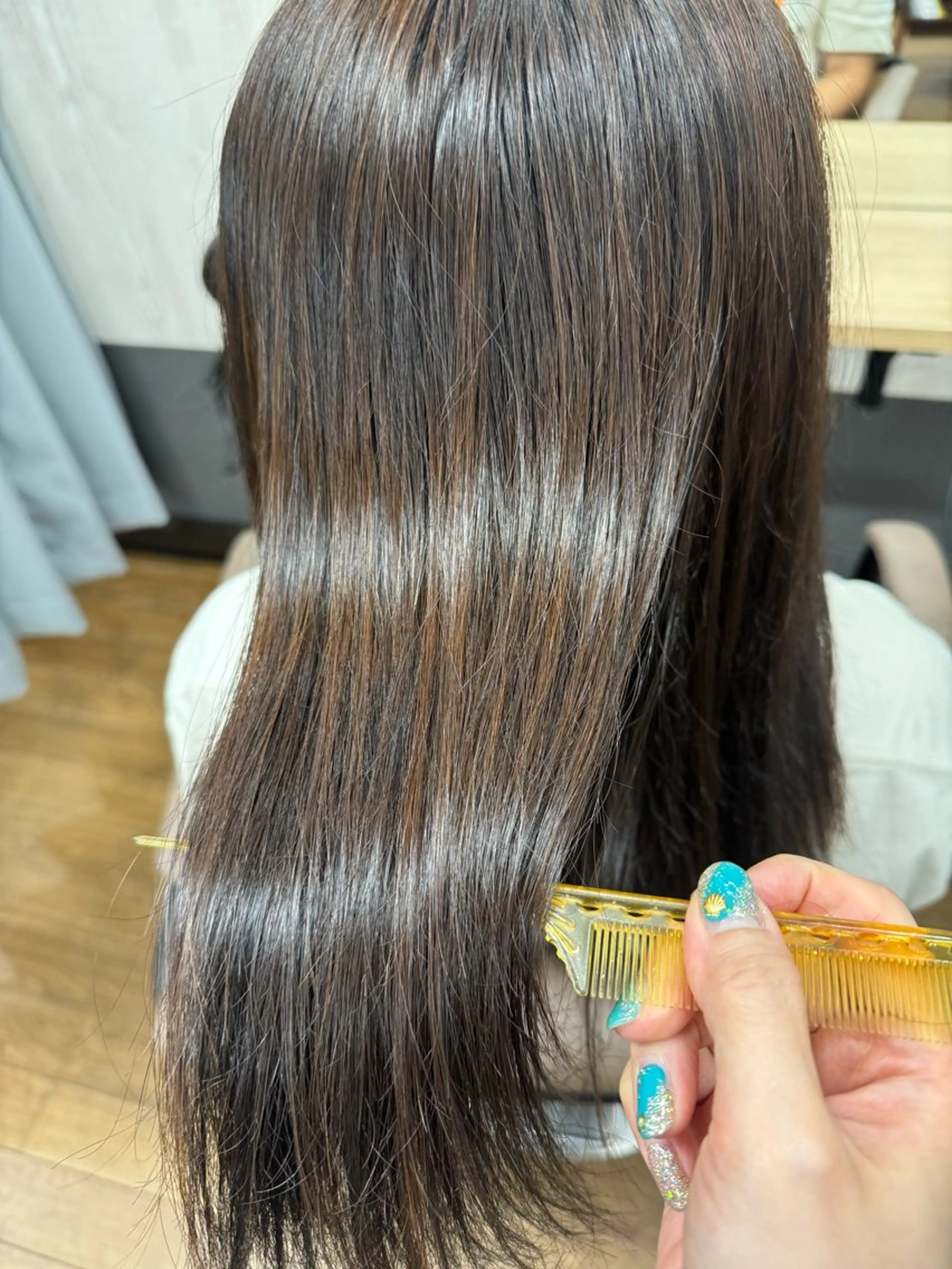 セミロング 縮毛矯正 TELA HAIR 稲毛店　千尋のヘアスタイル