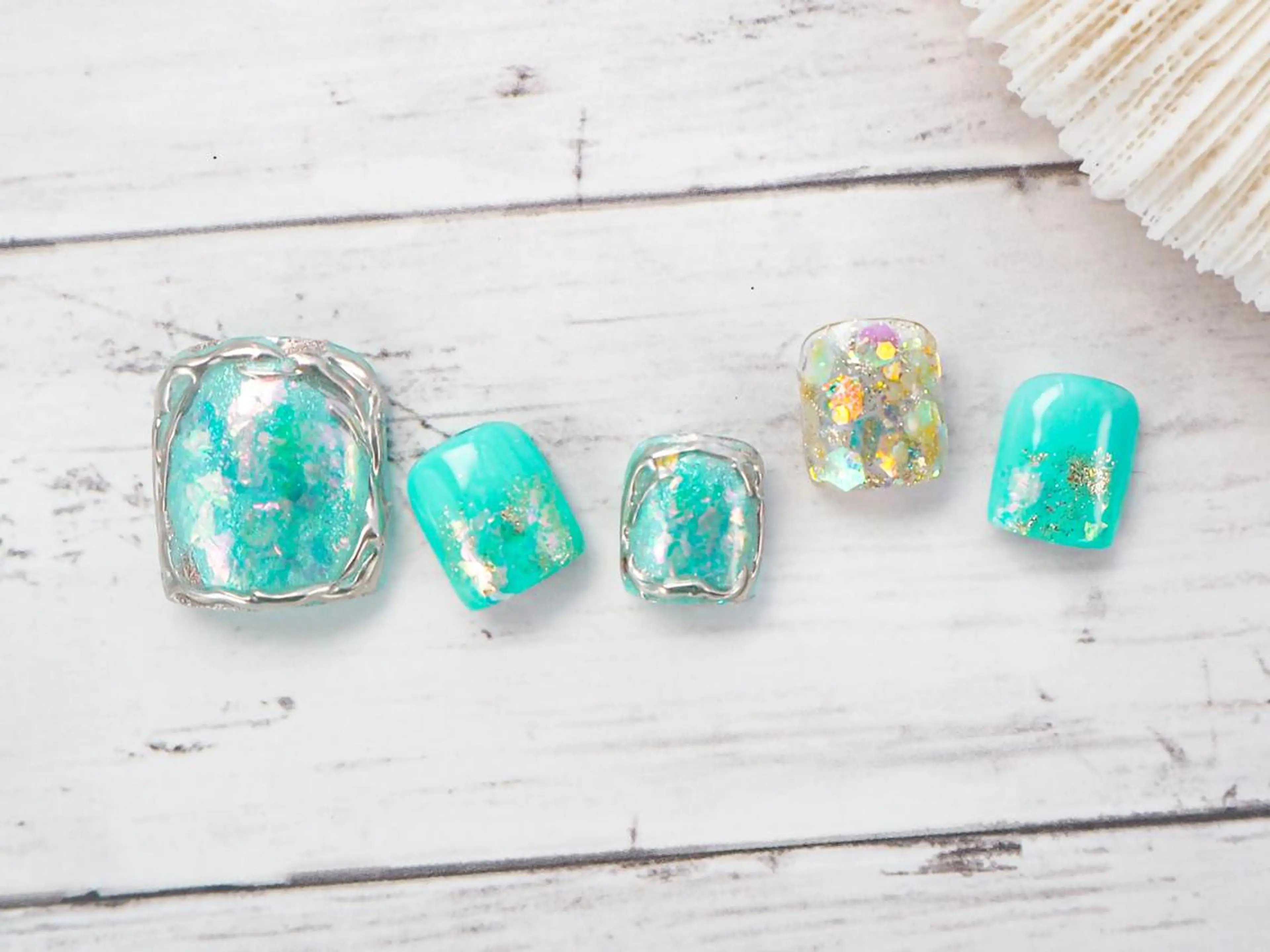 ネイル へぜリヒ ·もものネイルデザイン