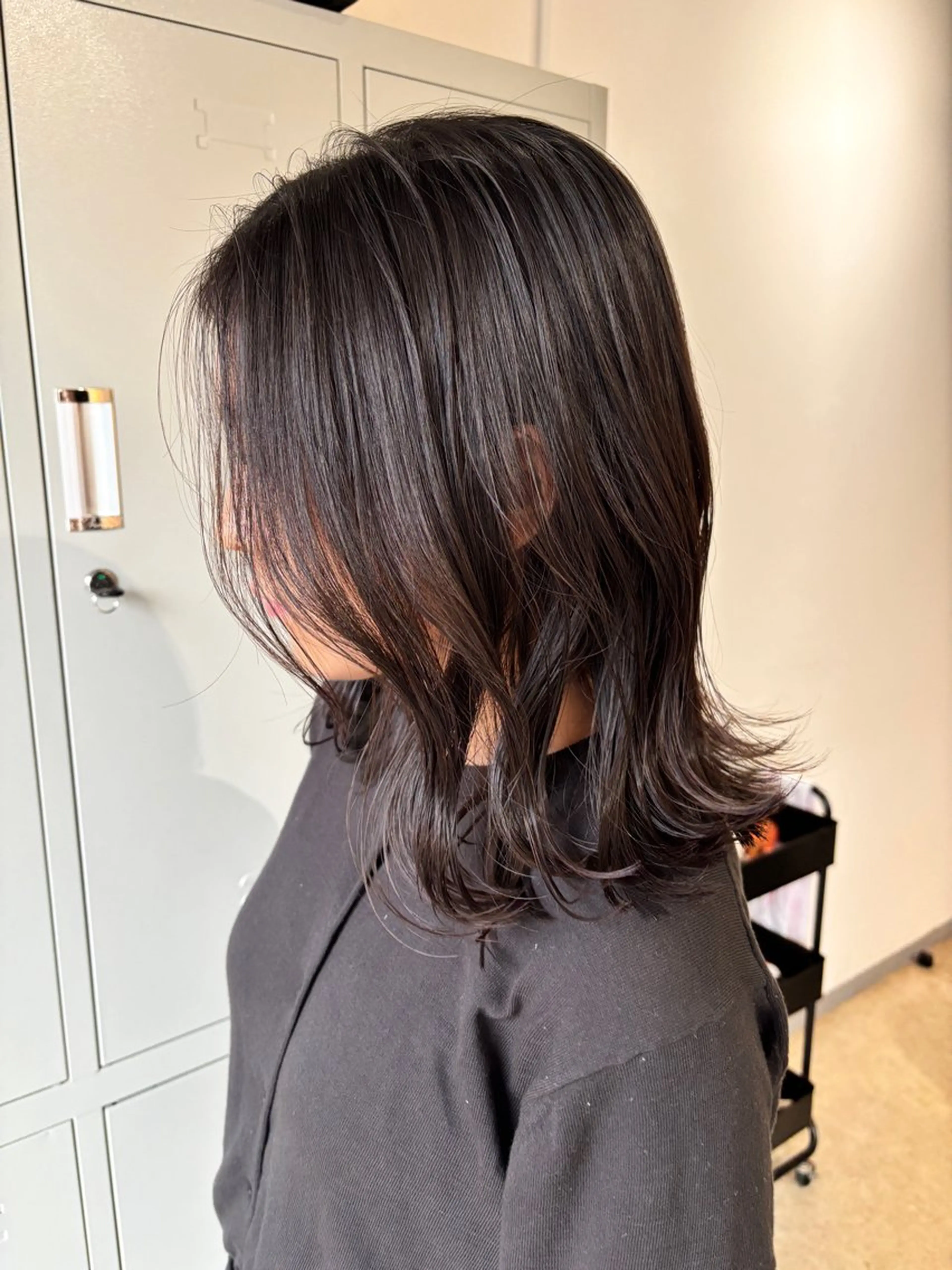 ミディアム カット ブリーチカラー🤍 髪質改善🌟のヘアスタイル