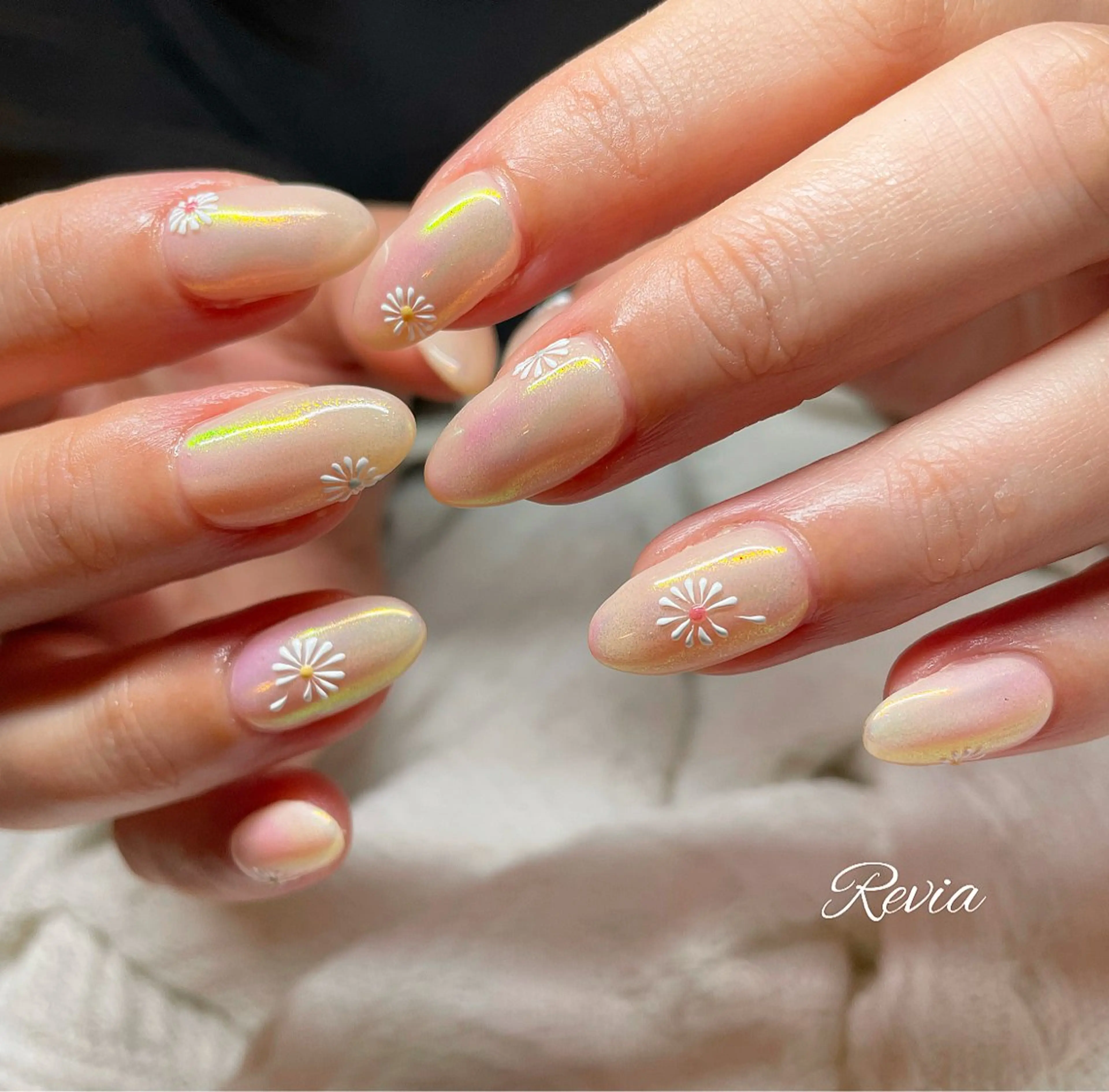 ネイル ハンドネイル revia所属・ERI Nailistのネイルデザイン