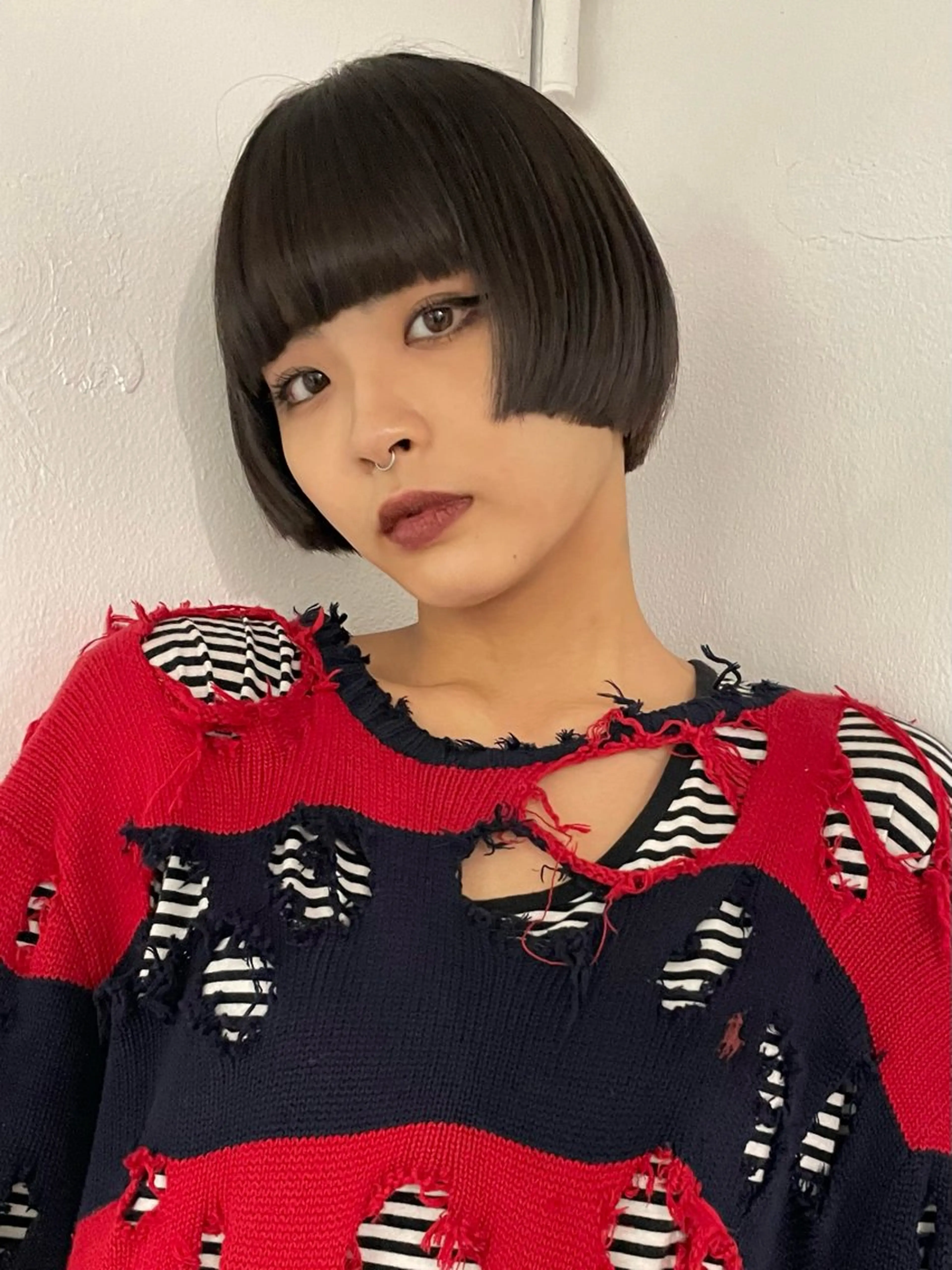 ショート カラー ボブ カット ヘアカラー トリートメント ヘアセット スパイラルパーマ 🌐hina⭐️のヘアスタイル