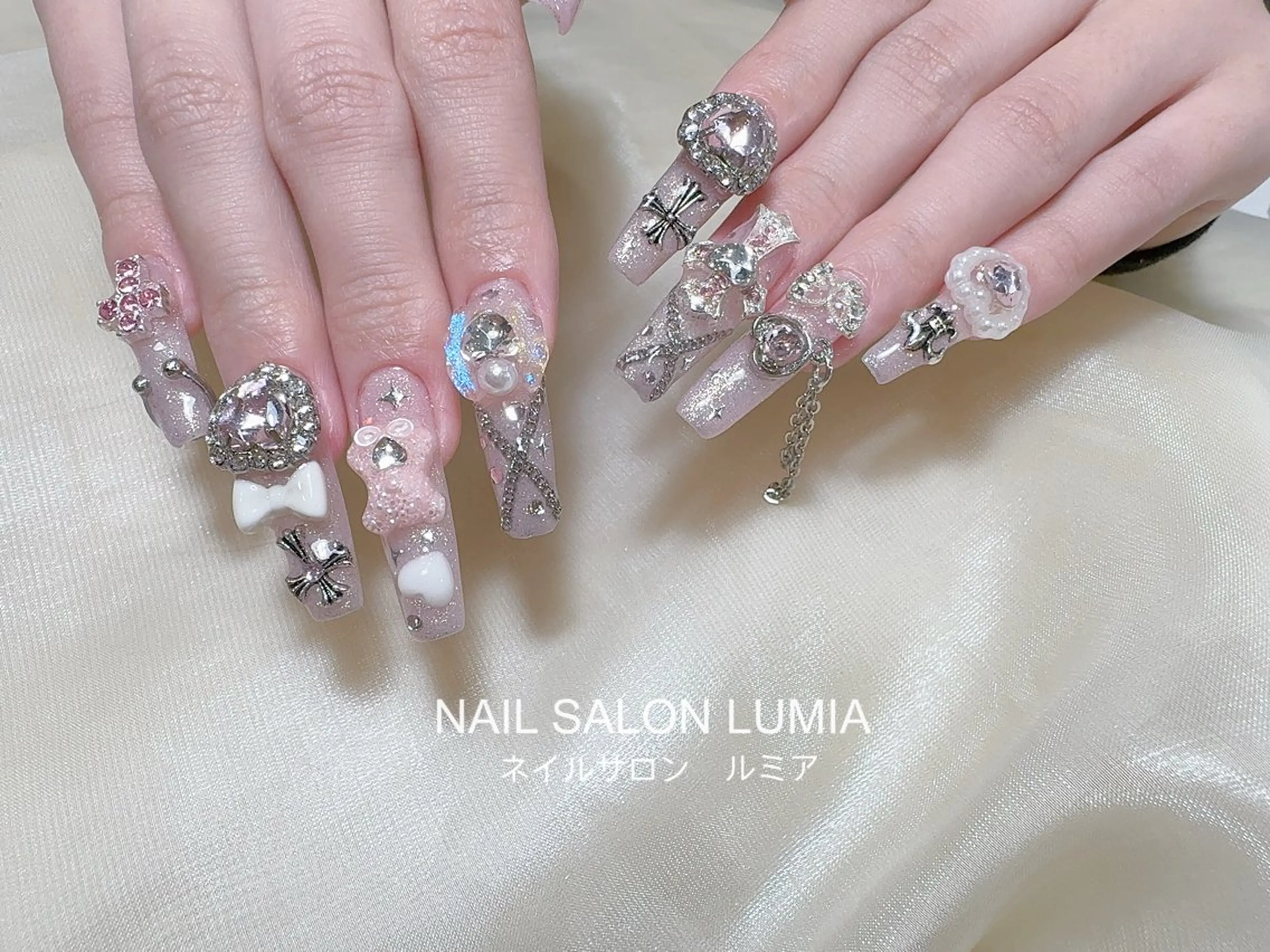 ネイル ハンドネイル ネイルサロン ルミア Lumia 店長のネイルデザイン