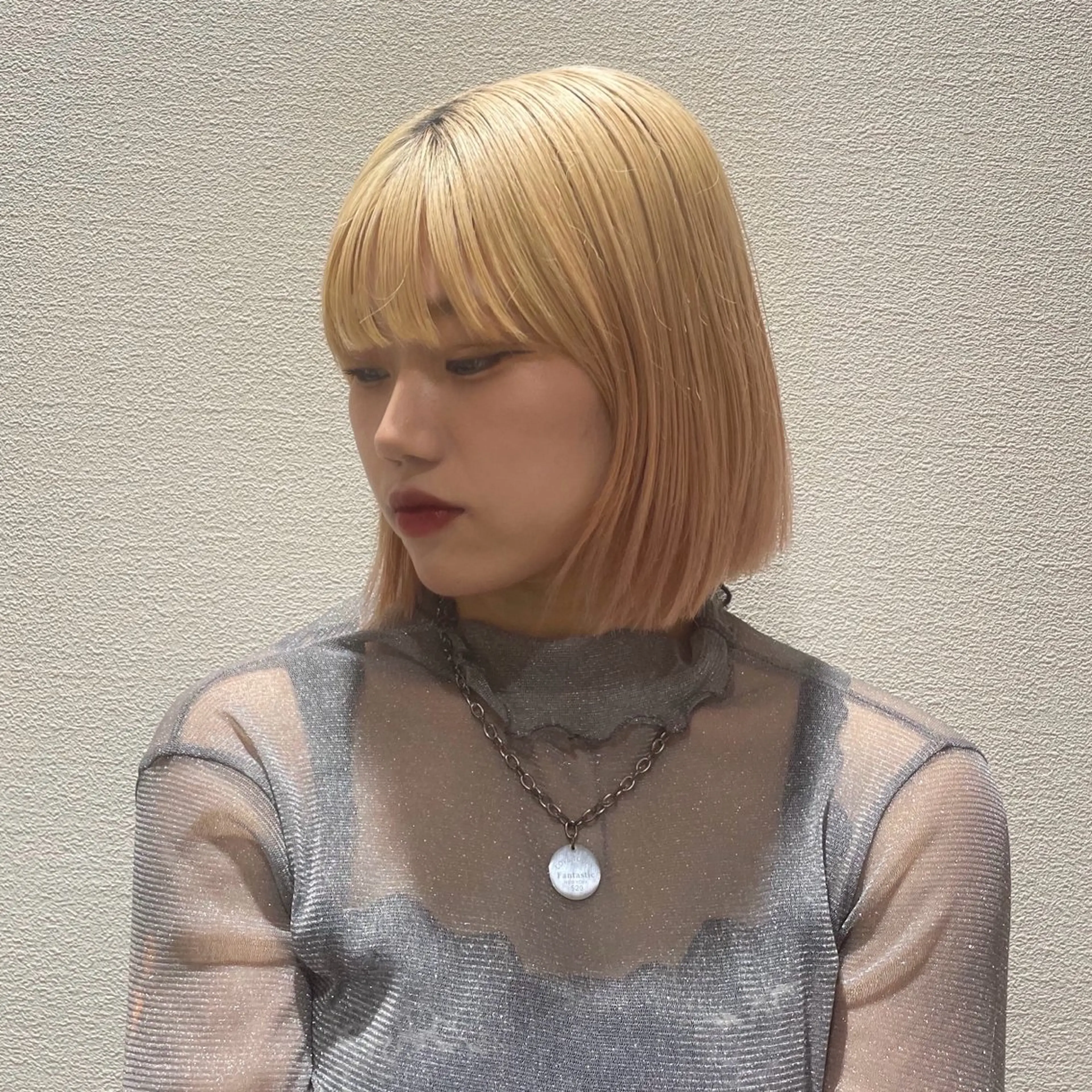 ミディアム カラー 抜きっぱなしブロンド カラー/韓国レイヤー /ブリーチ/hinaのヘアスタイル