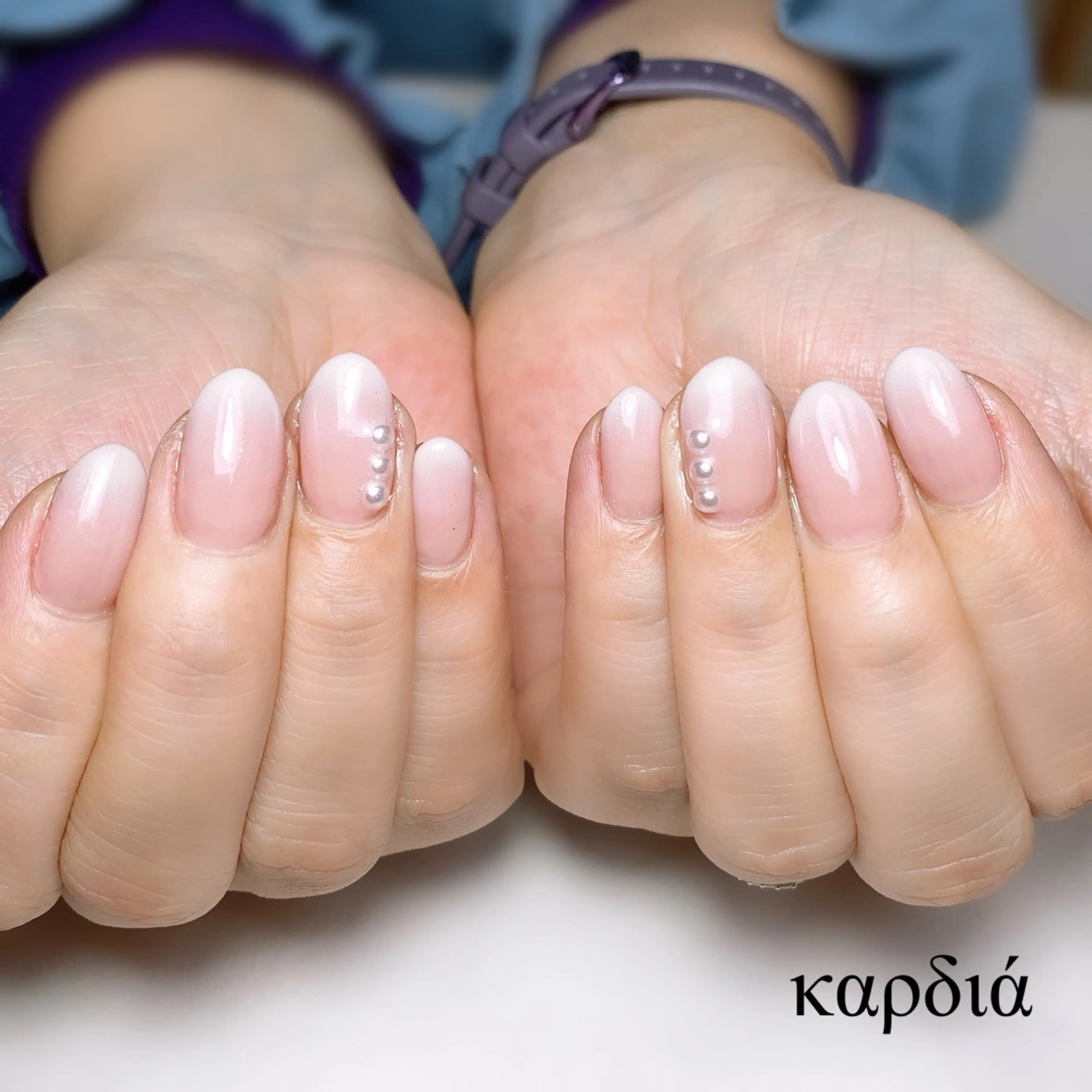 ネイル ハンドネイル καρδιά -ｶﾙﾃﾞｨｱ-のネイルデザイン