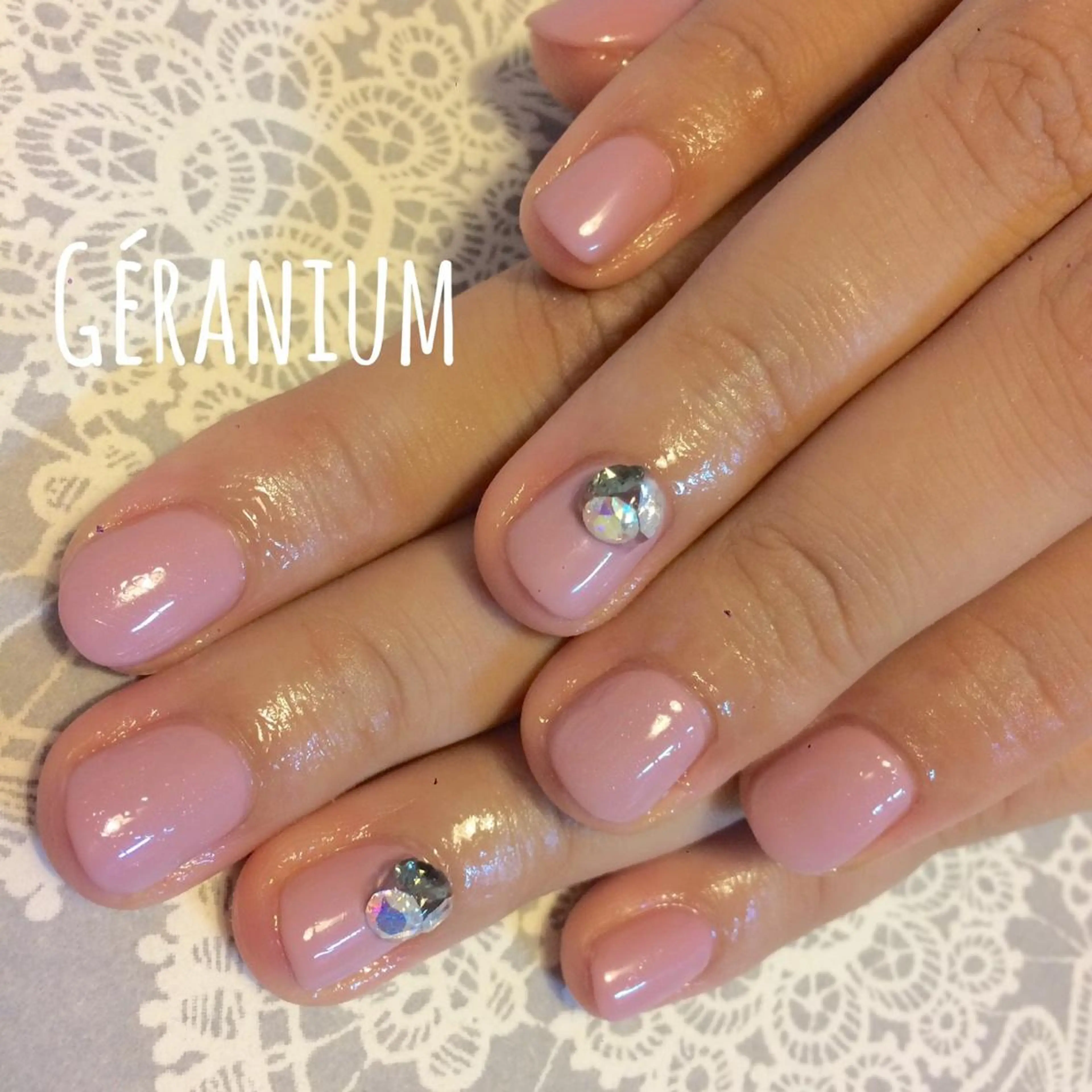 ネイル シンプルネイル GéRanium Harukaのネイルデザイン