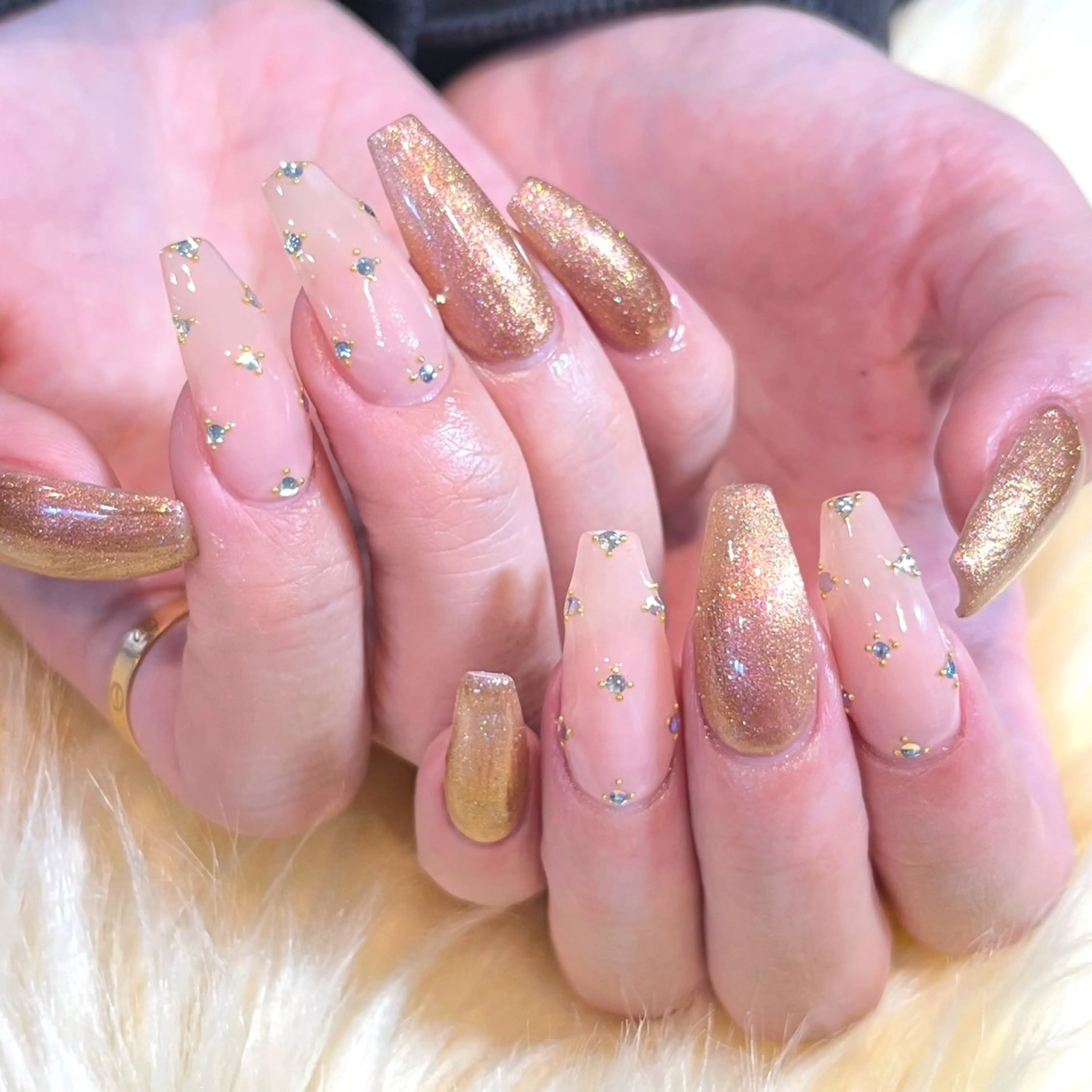 ネイル ハンドネイル Betty ✶のマツエク・マツパデザイン