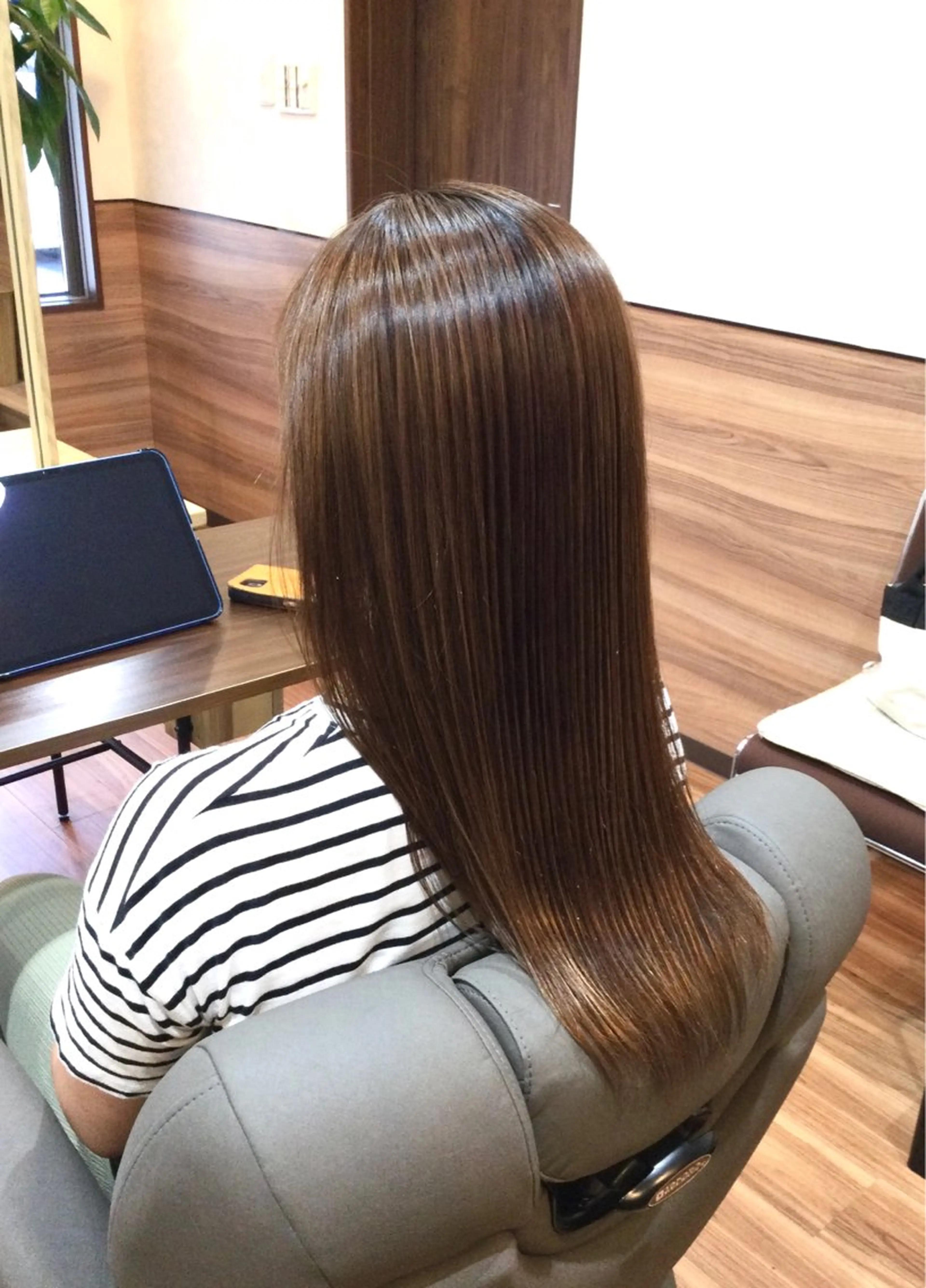 ロング パーマ ストレートパーマ カット ヘアカラー Annon プライベートサロンのヘアスタイル