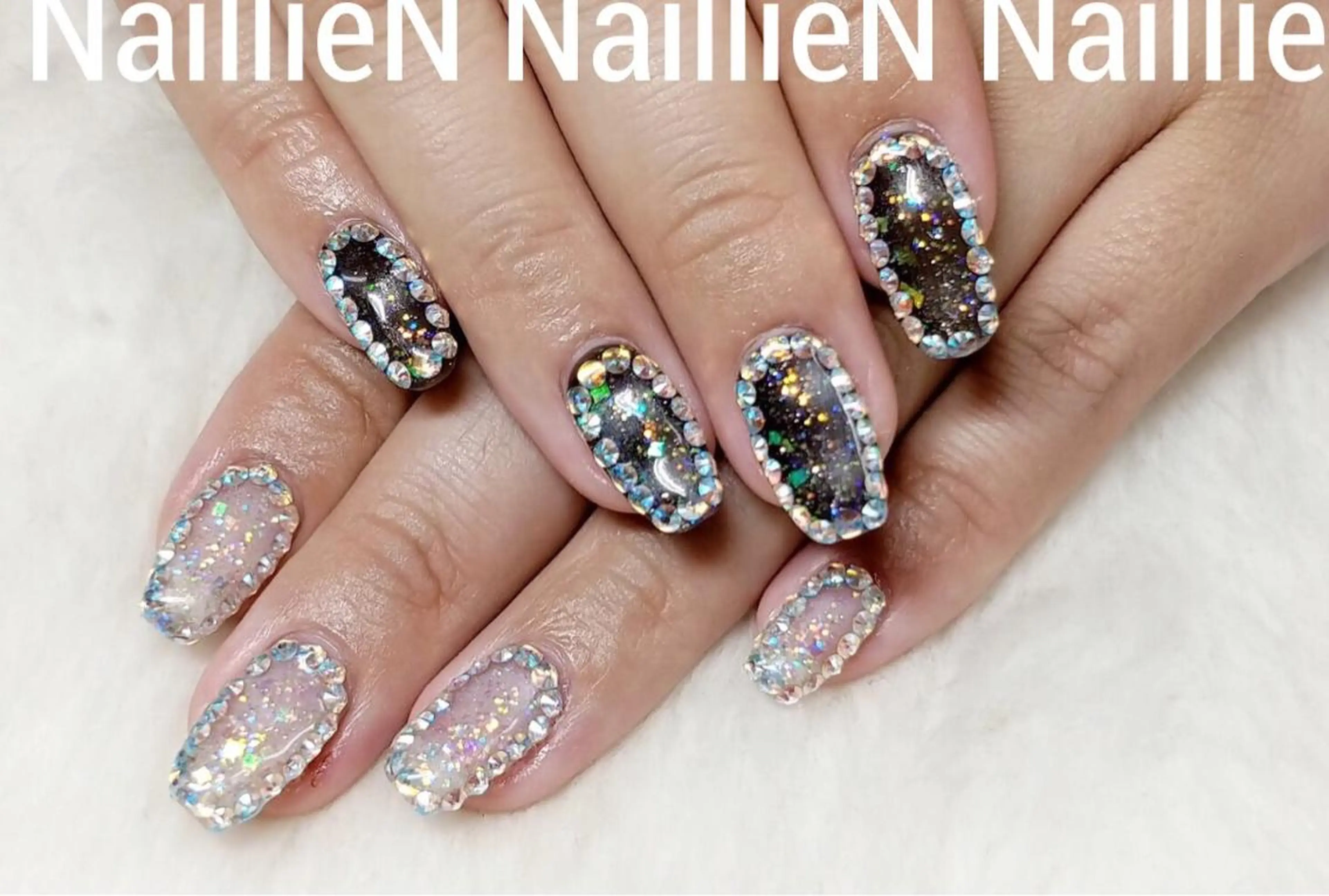 ネイル ストーンネイル Nail lieNのネイルデザイン