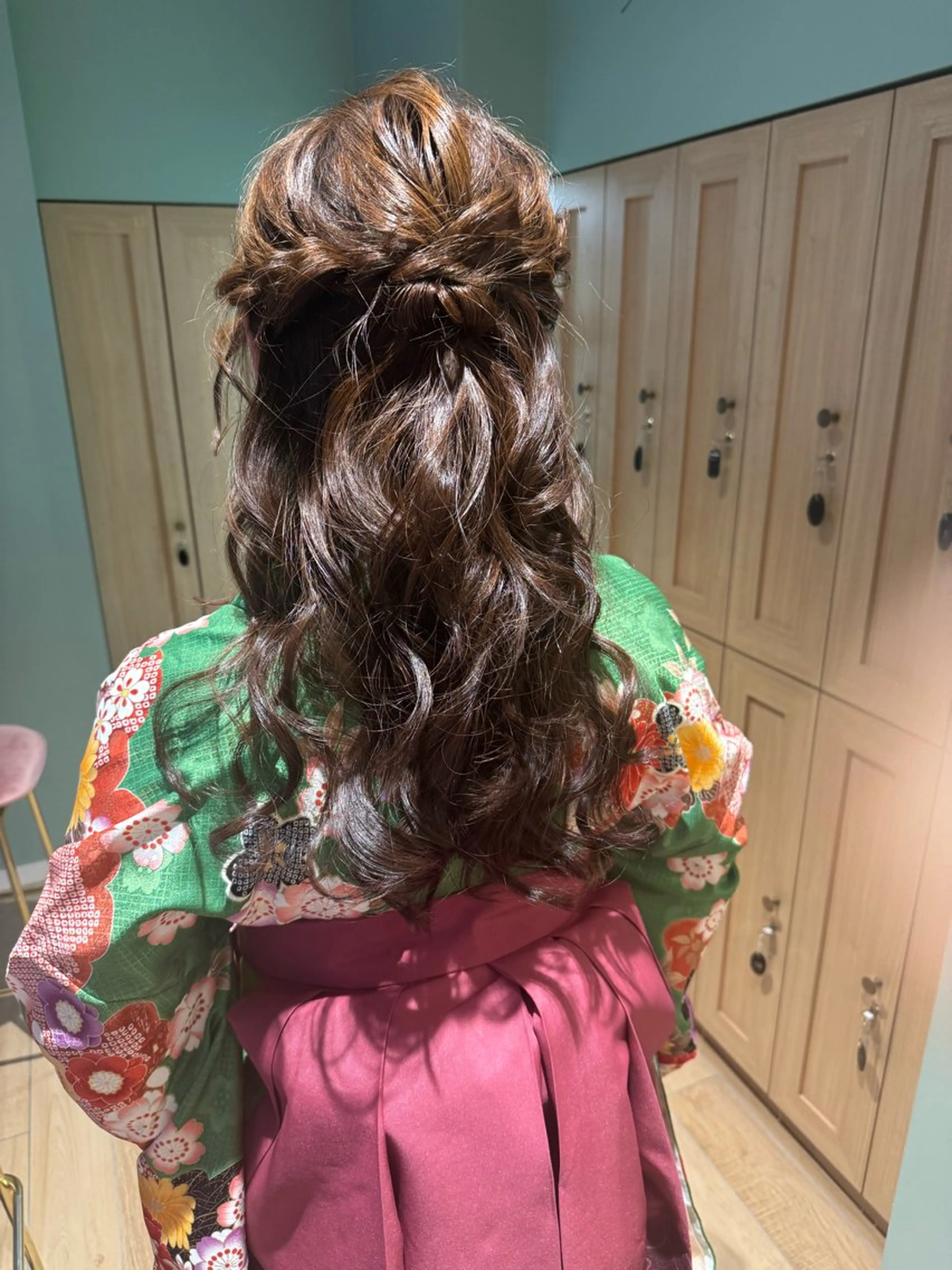 ヘアアレンジ 卒業式のヘアスタイル ヘアセット .*･ﾟカラーリスト .ﾟ･*.みおのヘアスタイル