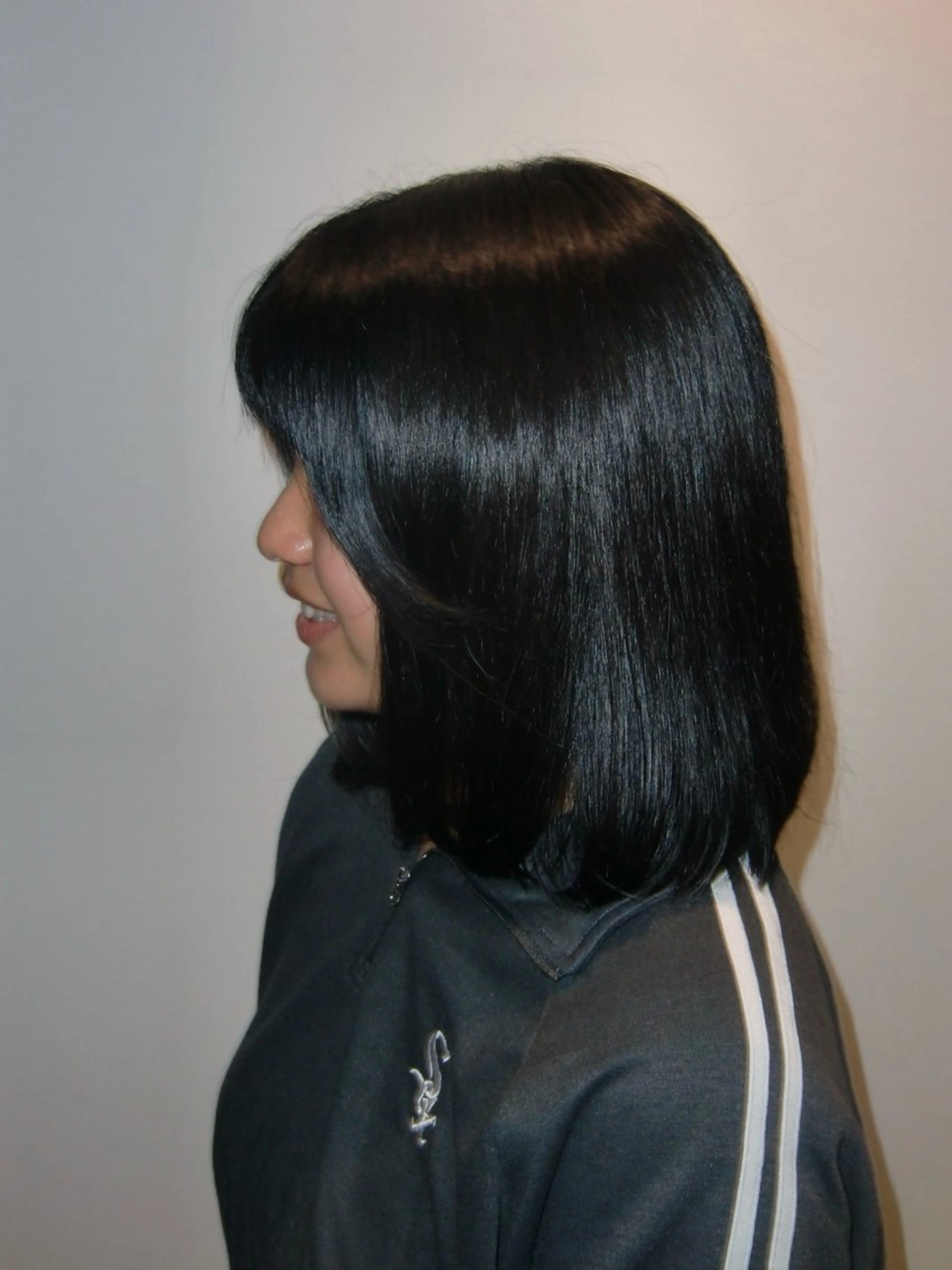 セミロング kingdom  鎌倉店所属・吉田 理那のヘアスタイル