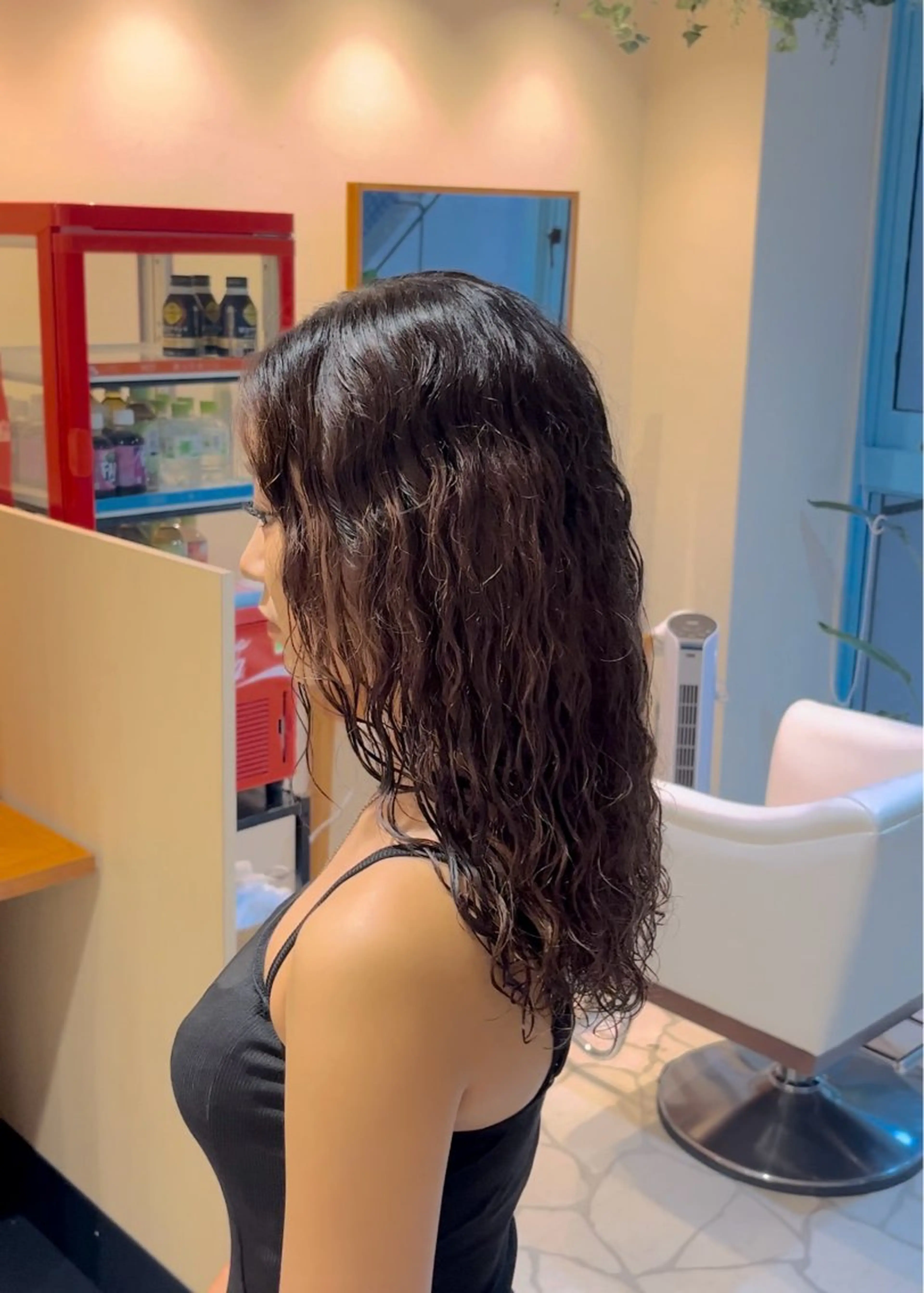ロング 中山 優里のヘアスタイル