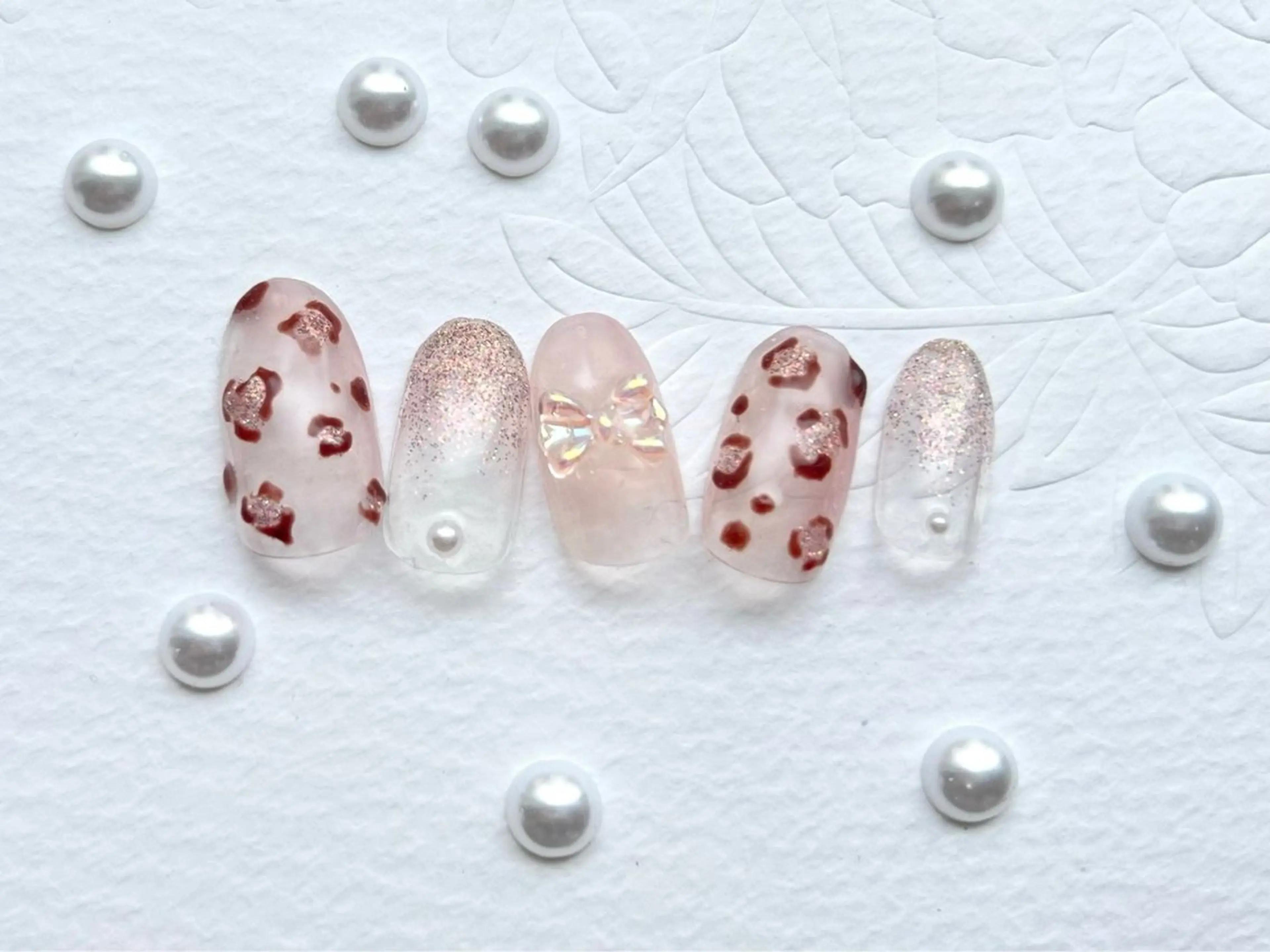 ネイル ハンドネイル アイ.ネイリスト りこの眉毛・アイブロウイメージ