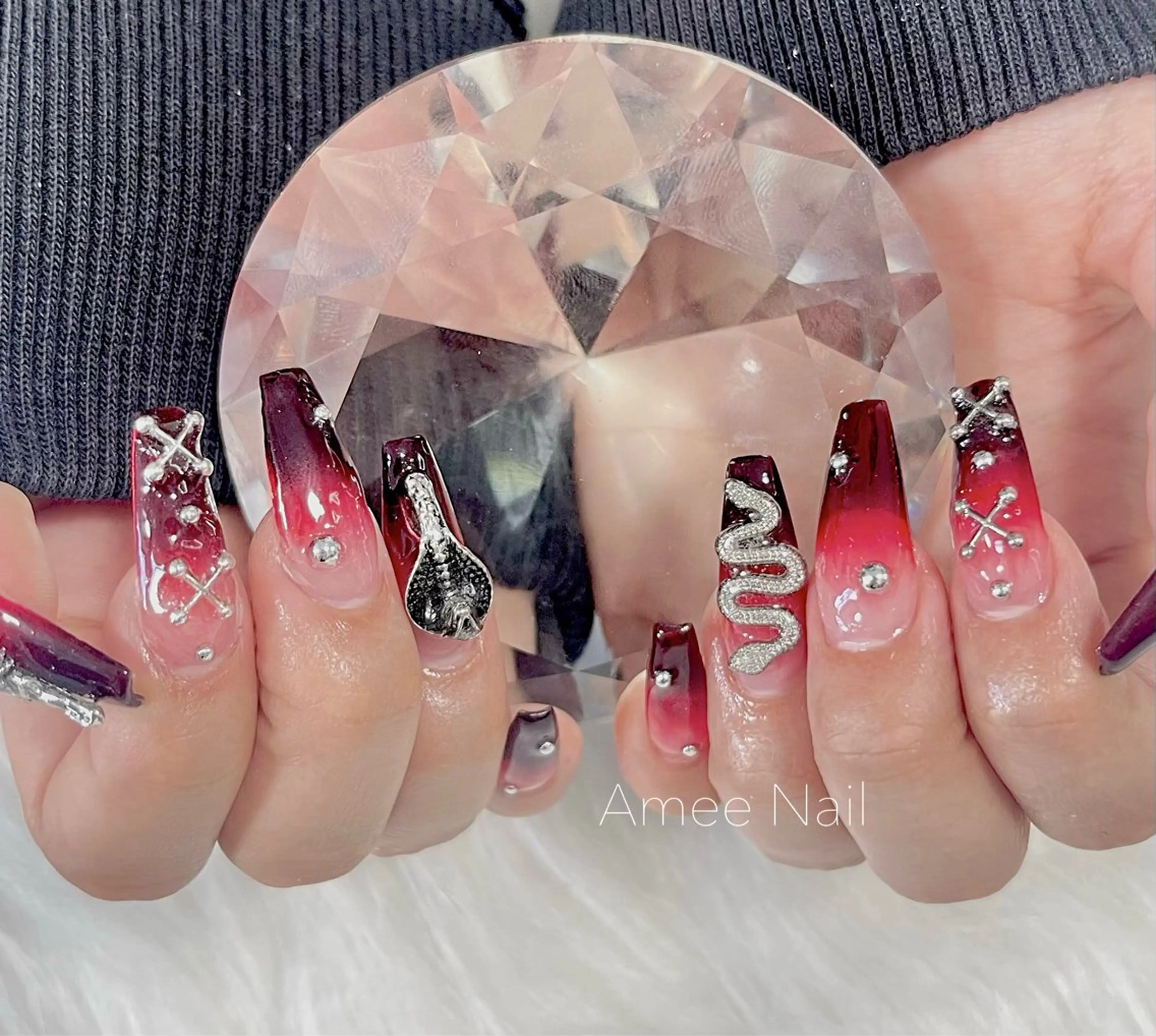 ネイル オーロラネイル クリアネイル フラッシュネイル ジェルネイル グラデーション Amee Nailsalonのネイルデザイン
