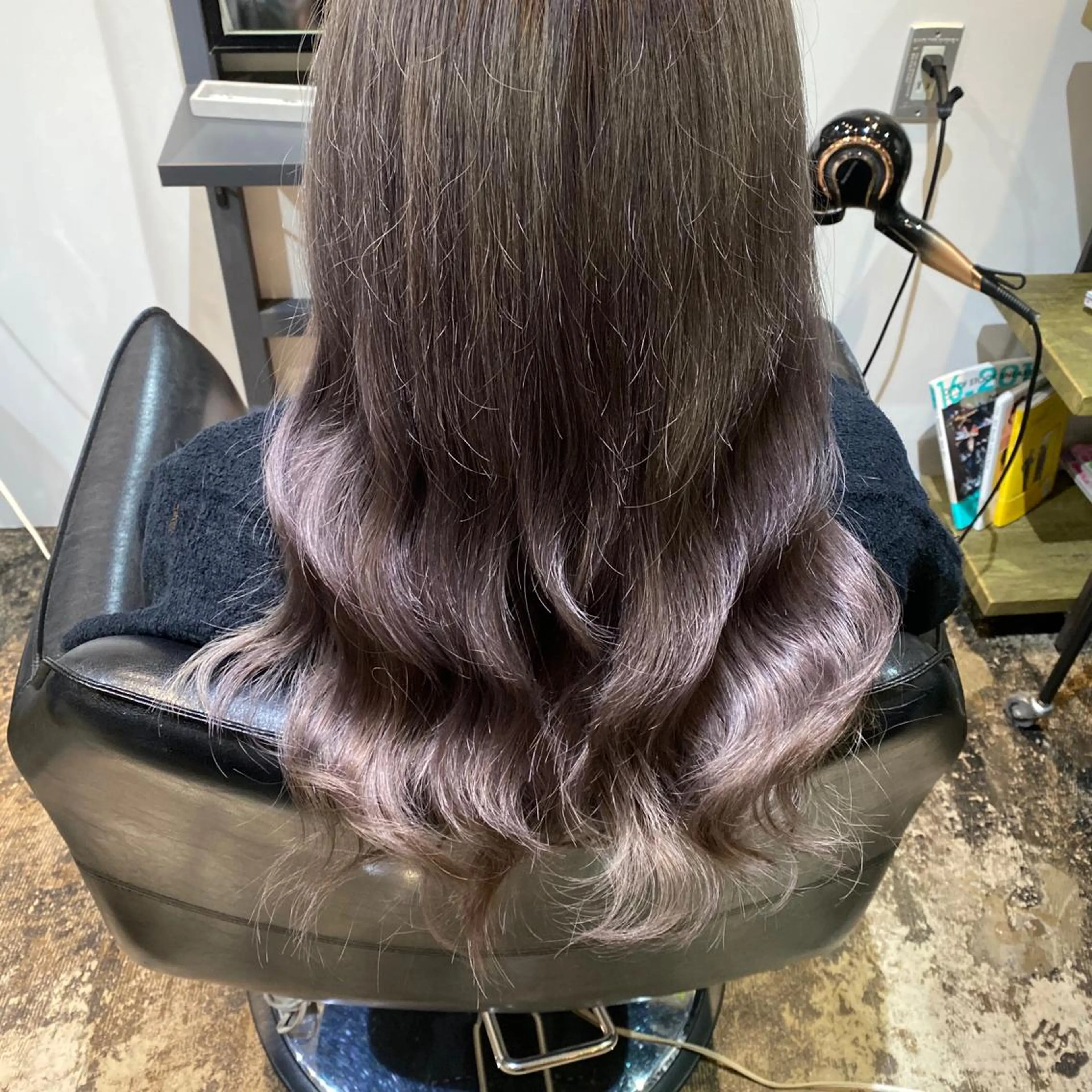 ロング カラー ヘアカラー トリートメント TRUCK トラックのヘアスタイル