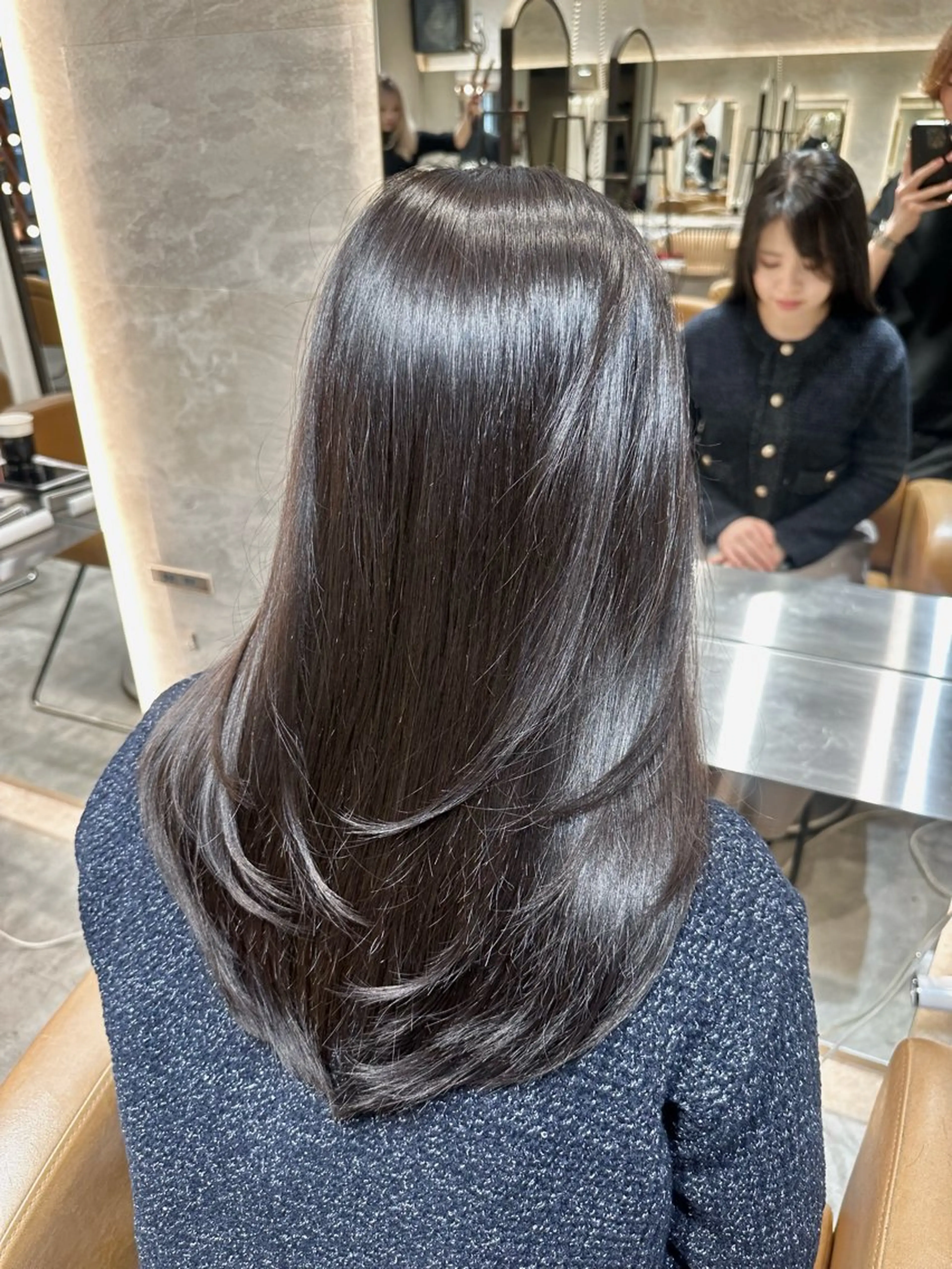 セミロング くせ毛 髪質改善 縮毛矯正 カット ヘアカラー 縮毛矯正 トリートメント 銀座副店長/レイヤー /韓国ヘア/髪質改善のヘアスタイル