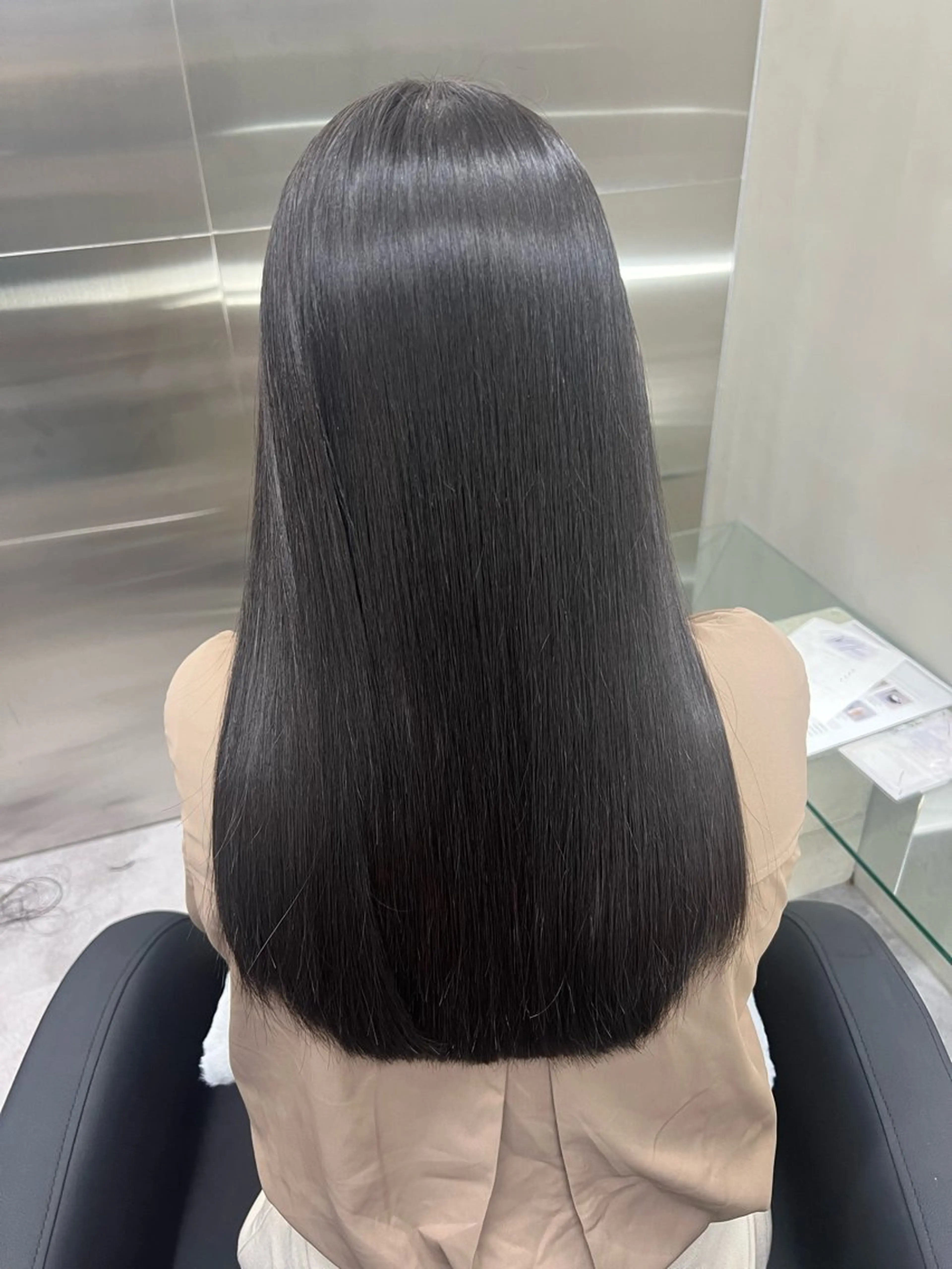 ロング L'me TOKYO by　youres所属・shima. 艶カラー／髪質改善のヘアスタイル