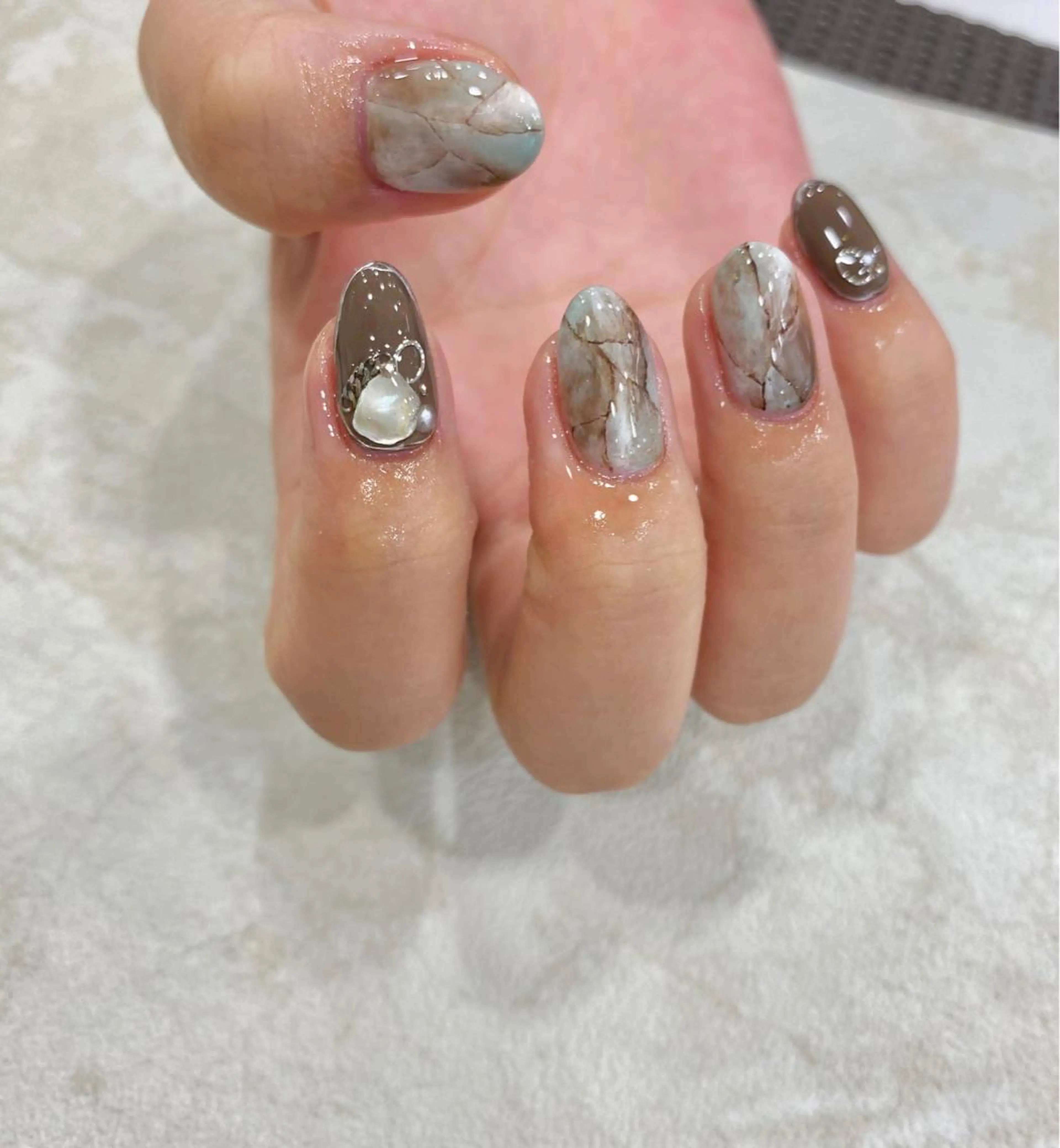 ネイル nuk.所属・坂本 萌のネイルデザイン