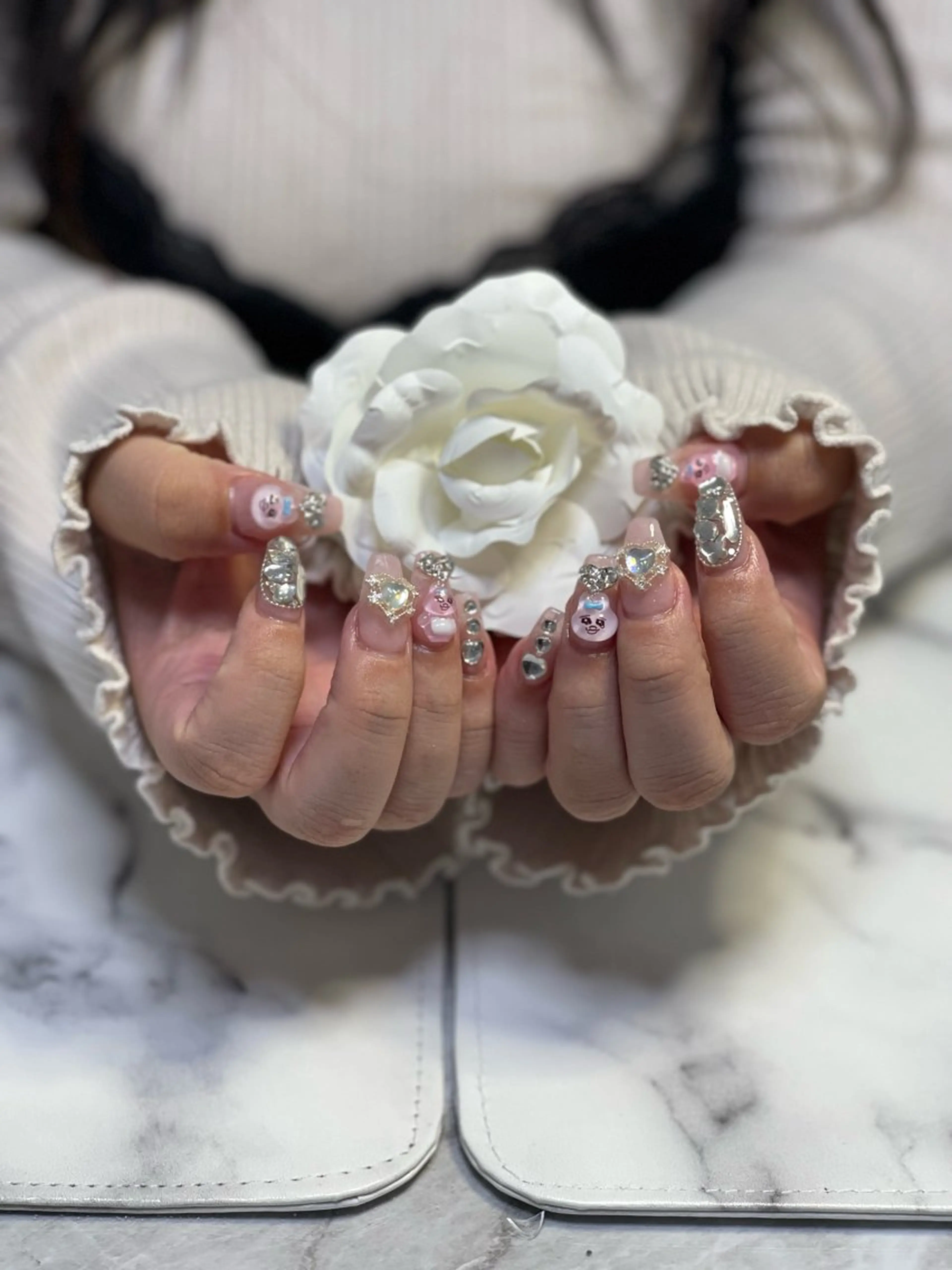 ネイル 長さ出し RUARI RISAのネイルデザイン