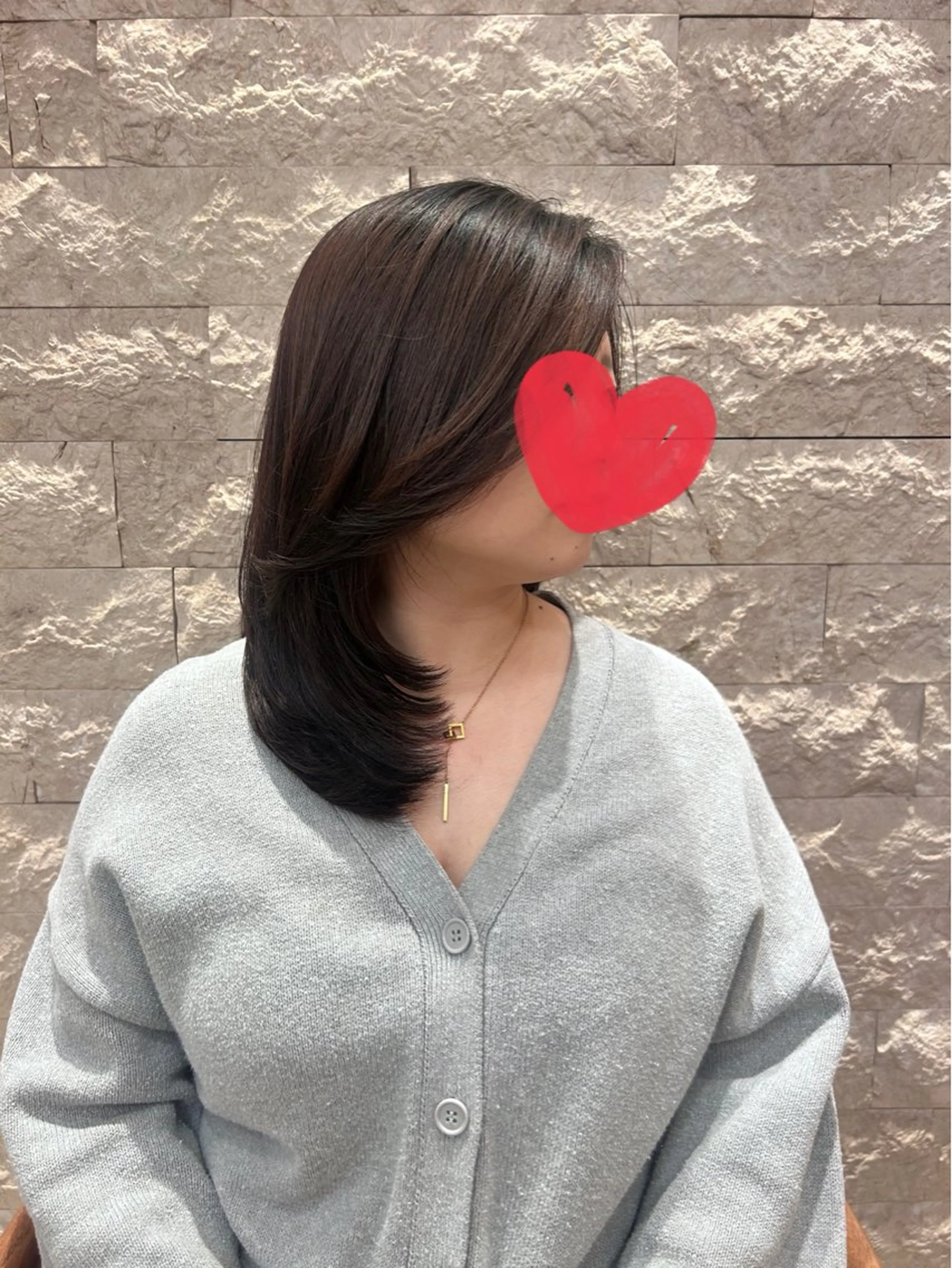 ミディアム 山本 美幸のヘアスタイル