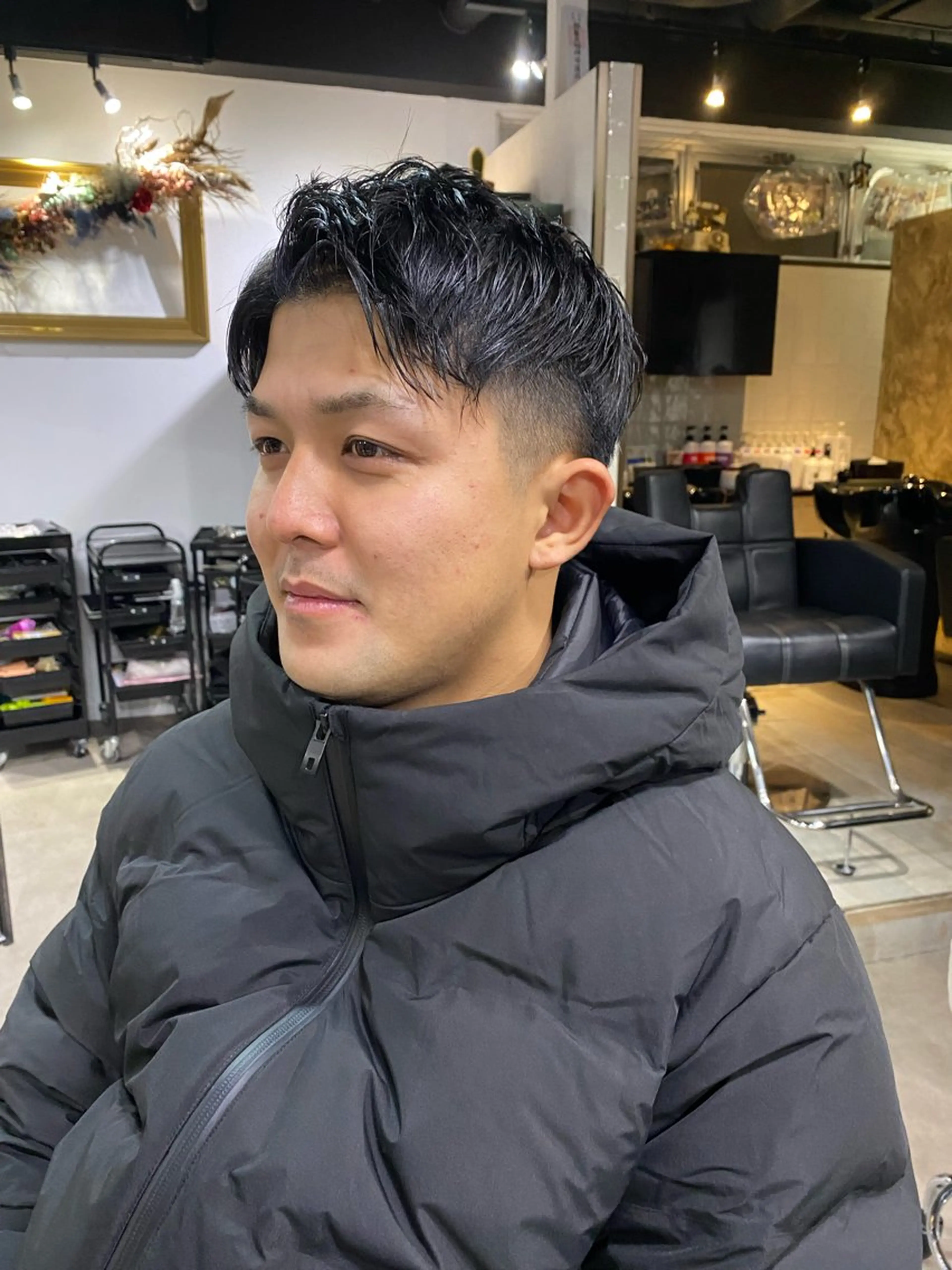 ショート カット 山影✨バレイヤージュ ハイライト✨メンズ◎のヘアスタイル