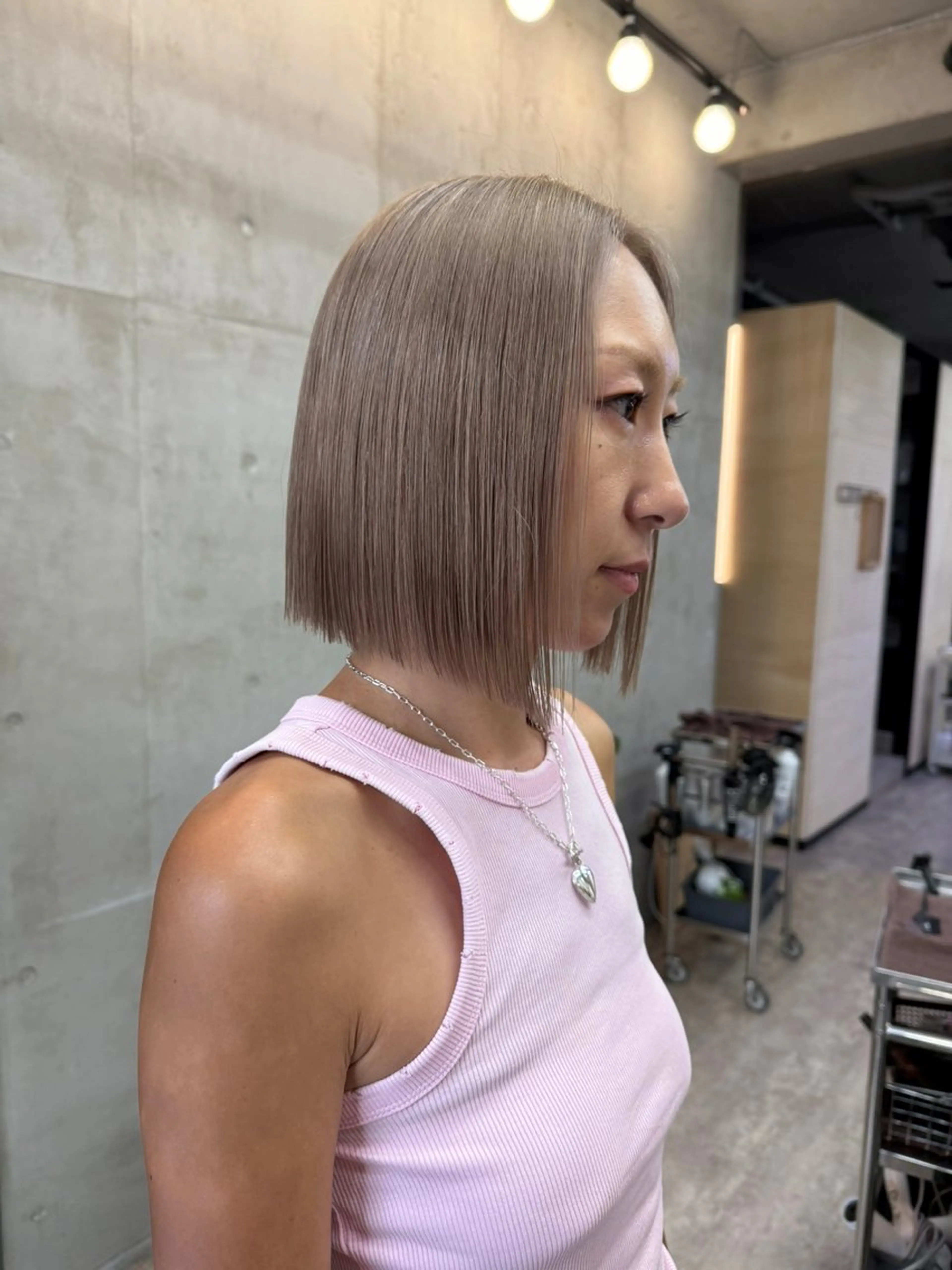 ショート カラー SALTWATER AYARIのヘアスタイル