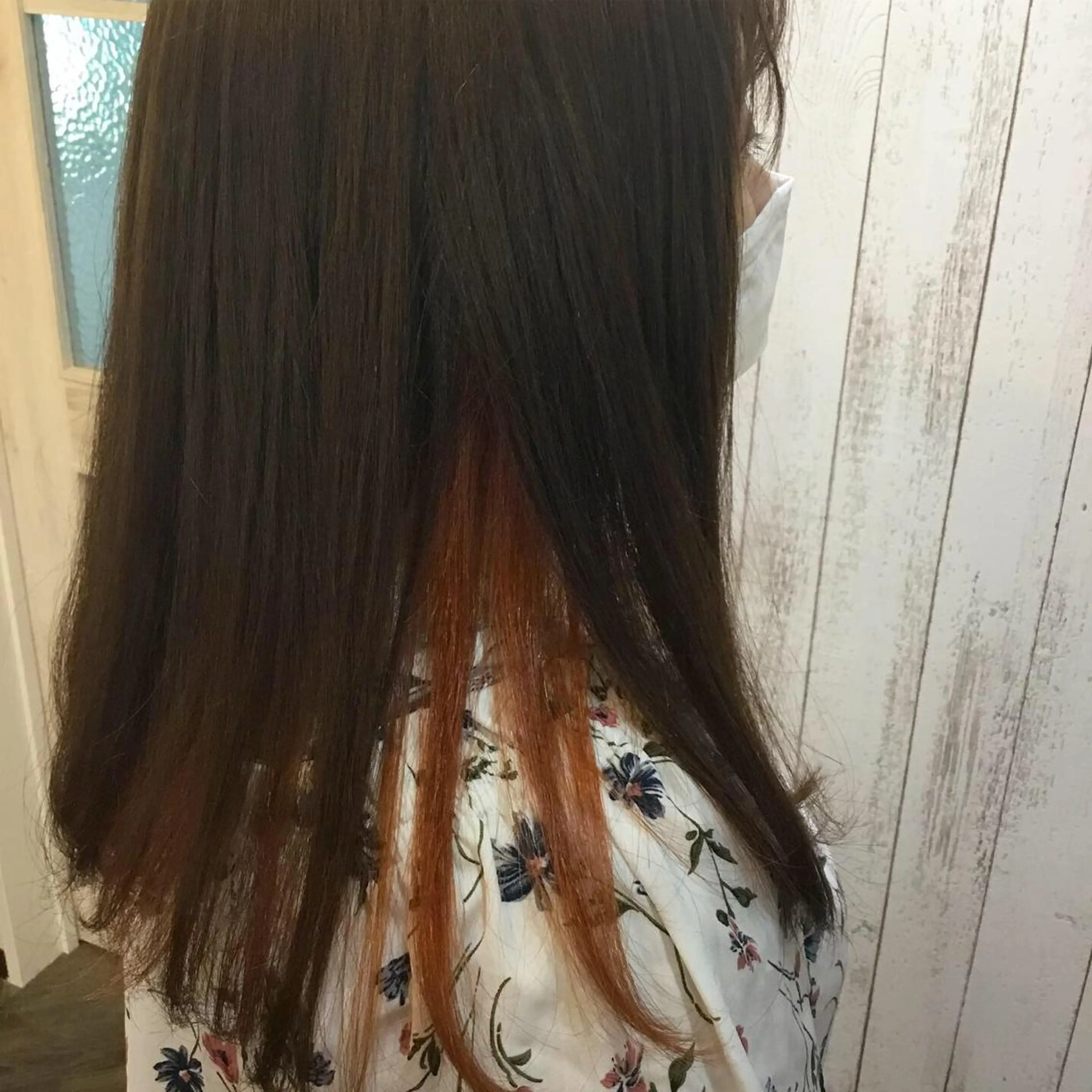 セミロング カラー embrace エンブレイスのヘアスタイル