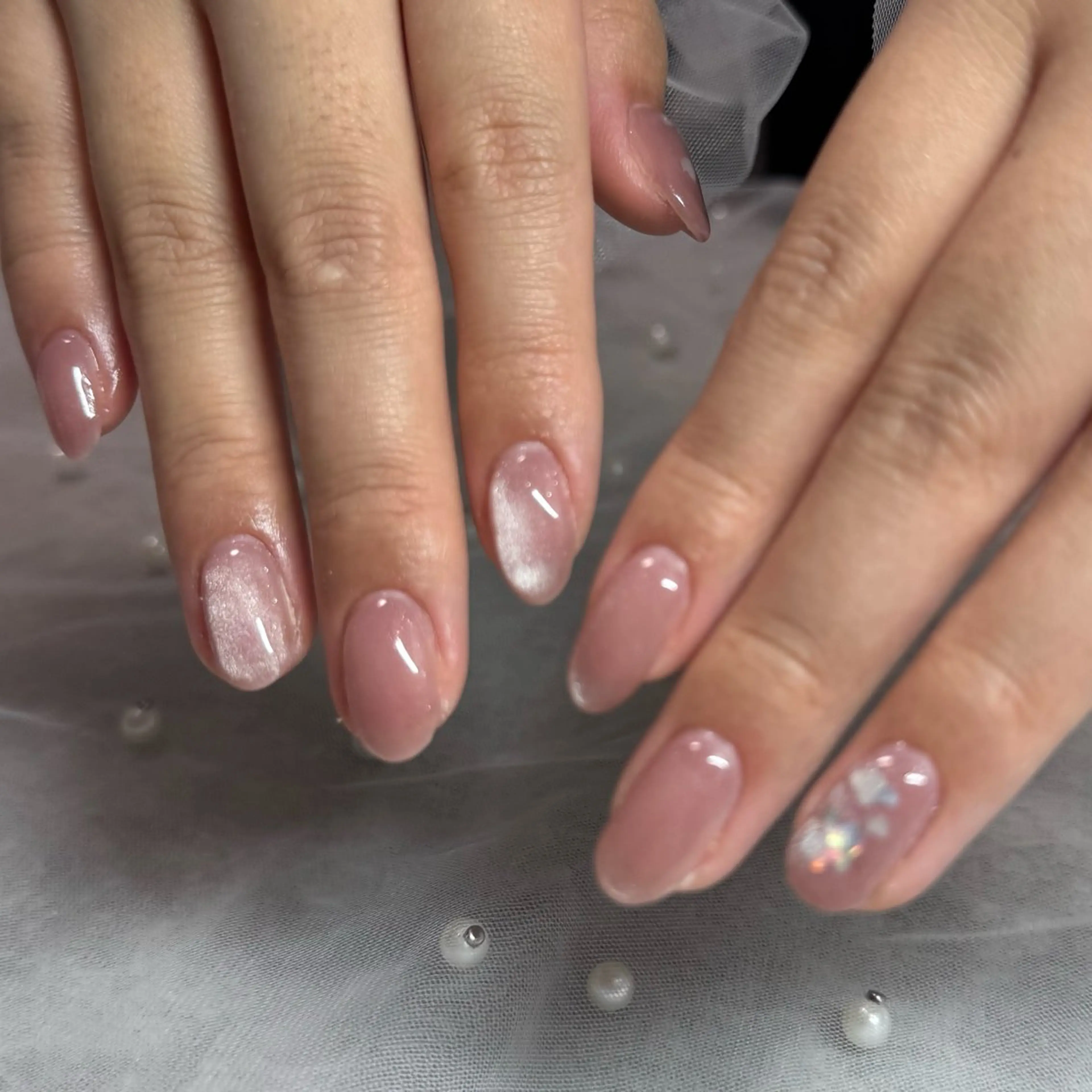 ネイル ハンドネイル Noir Haatoのネイルデザイン