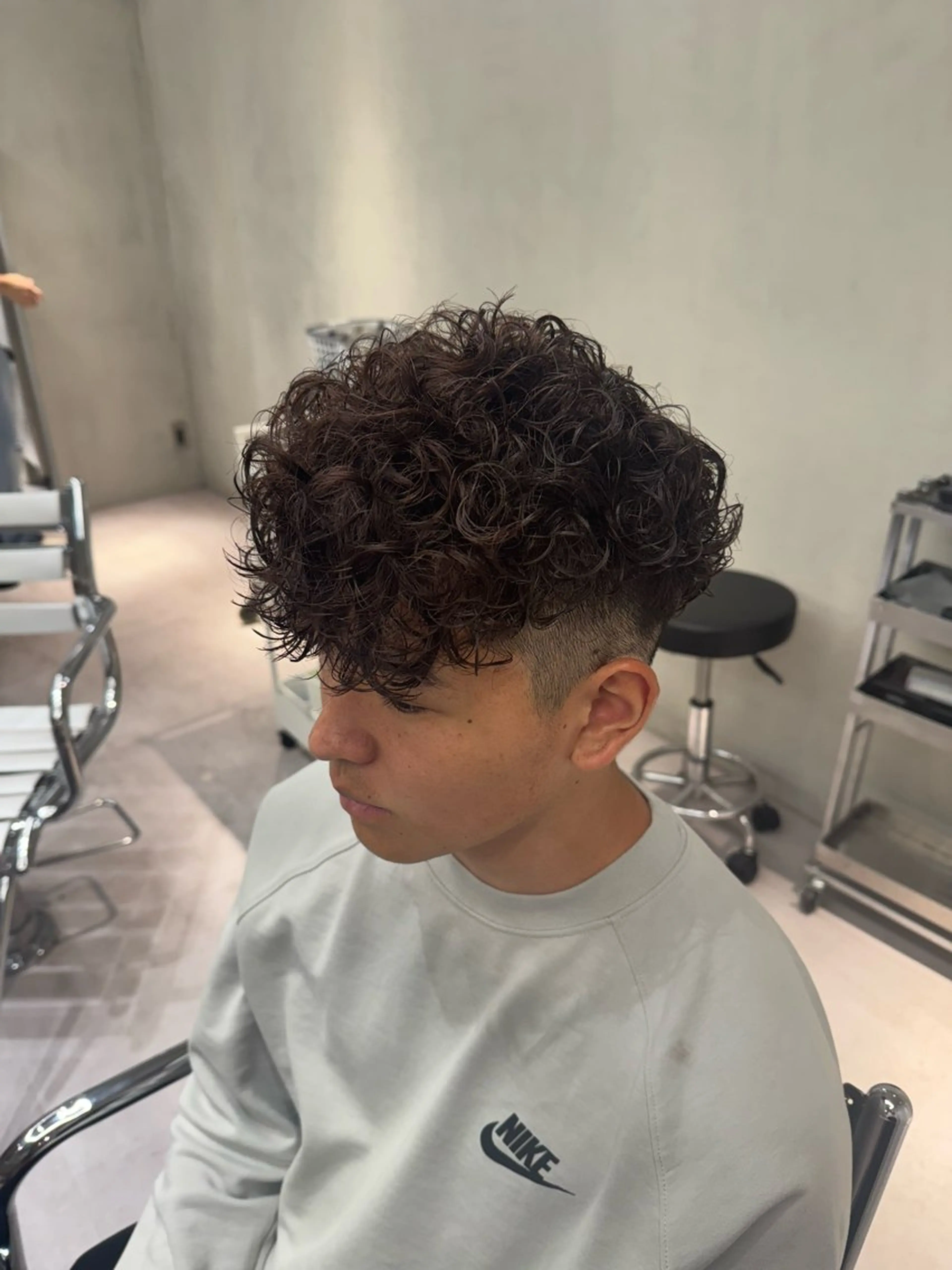 パーマ メンズ スペインカール メンズサロンU所属・ブリーチ/パーマ特化 片平和寿のヘアスタイル