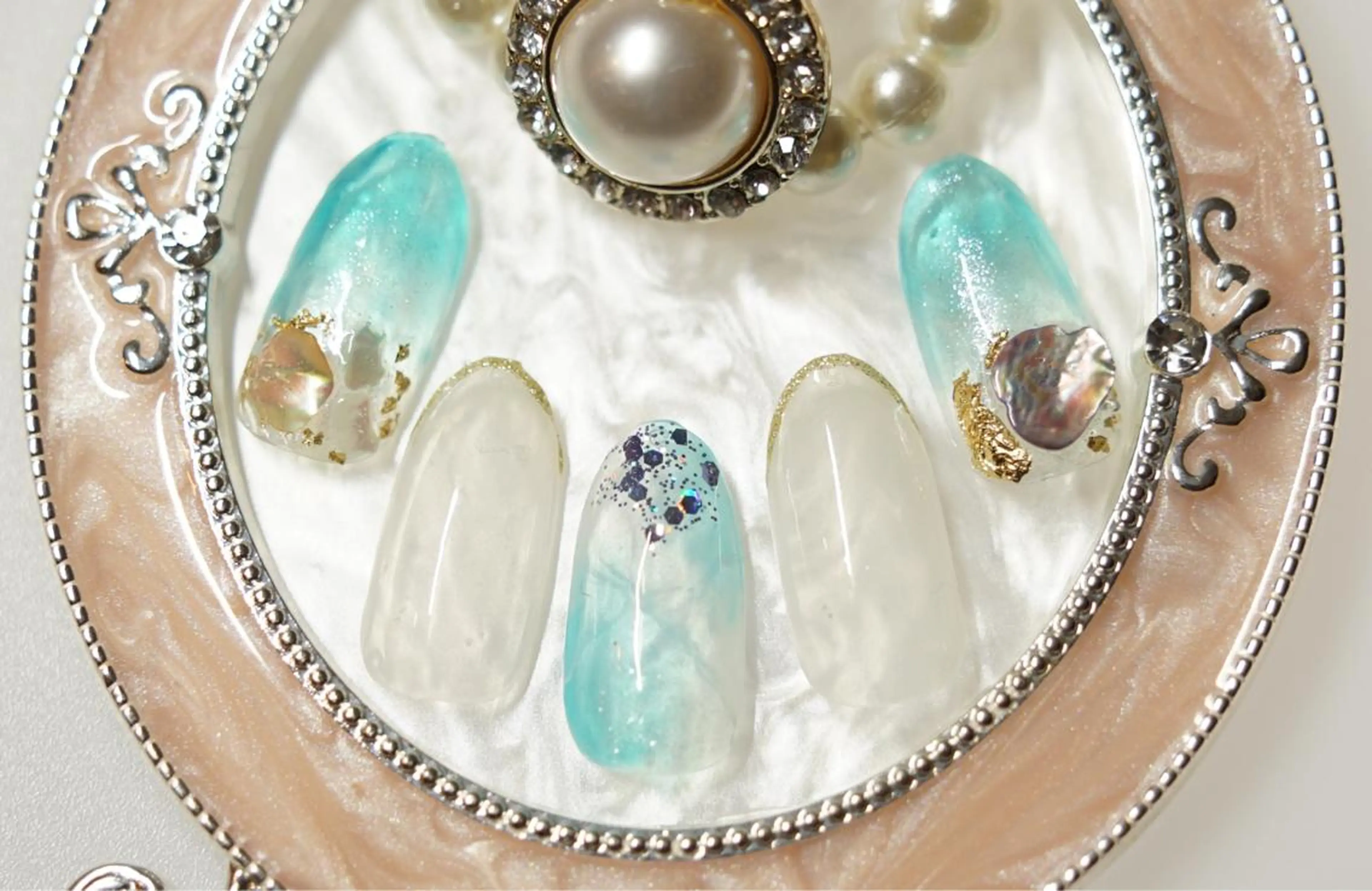 ネイル ハンドネイル Amoureuse KARENのネイルデザイン