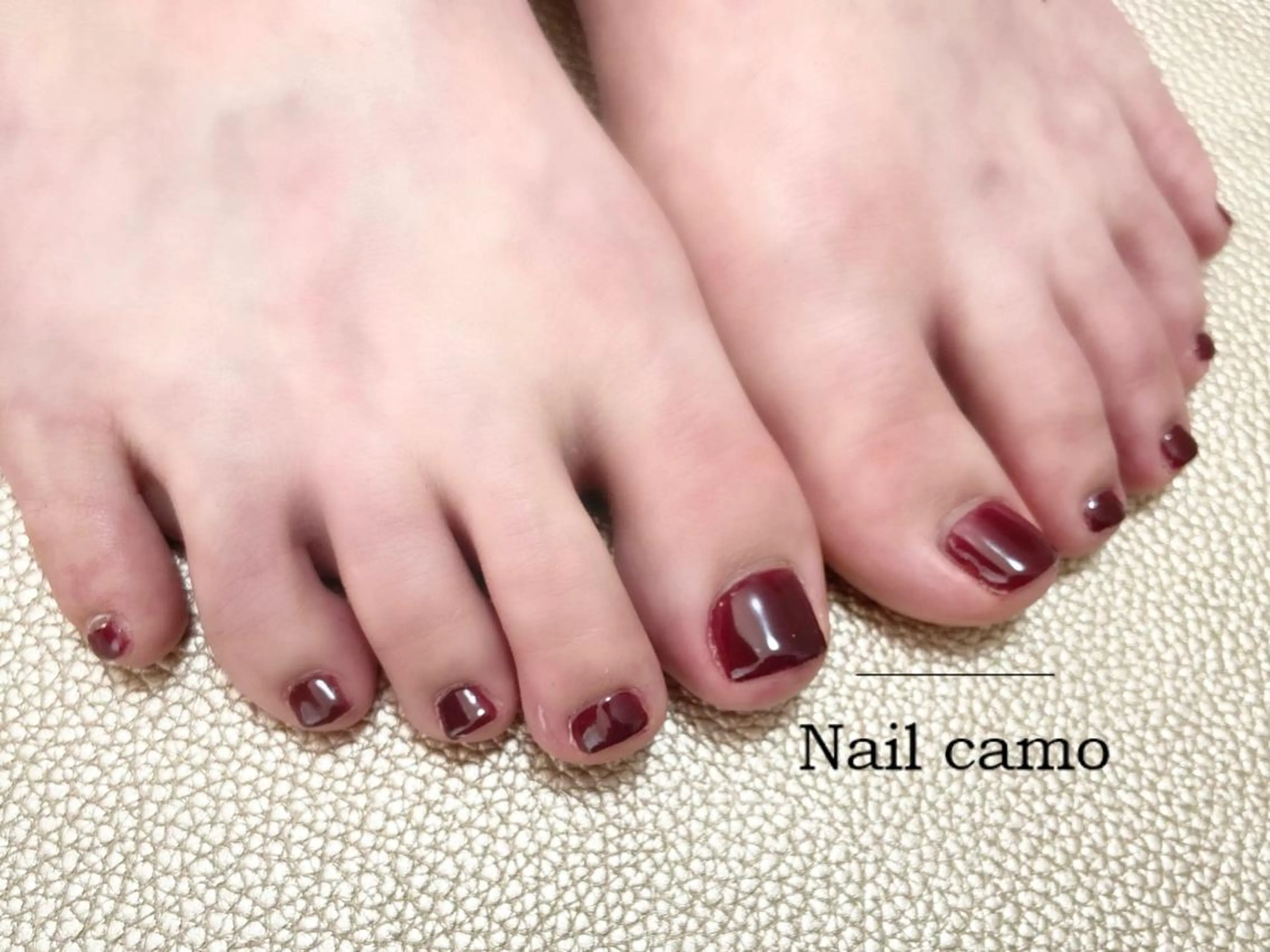 ネイル 赤色 フットネイル Nail camo所属・🌟Nail camo🌟のネイルデザイン