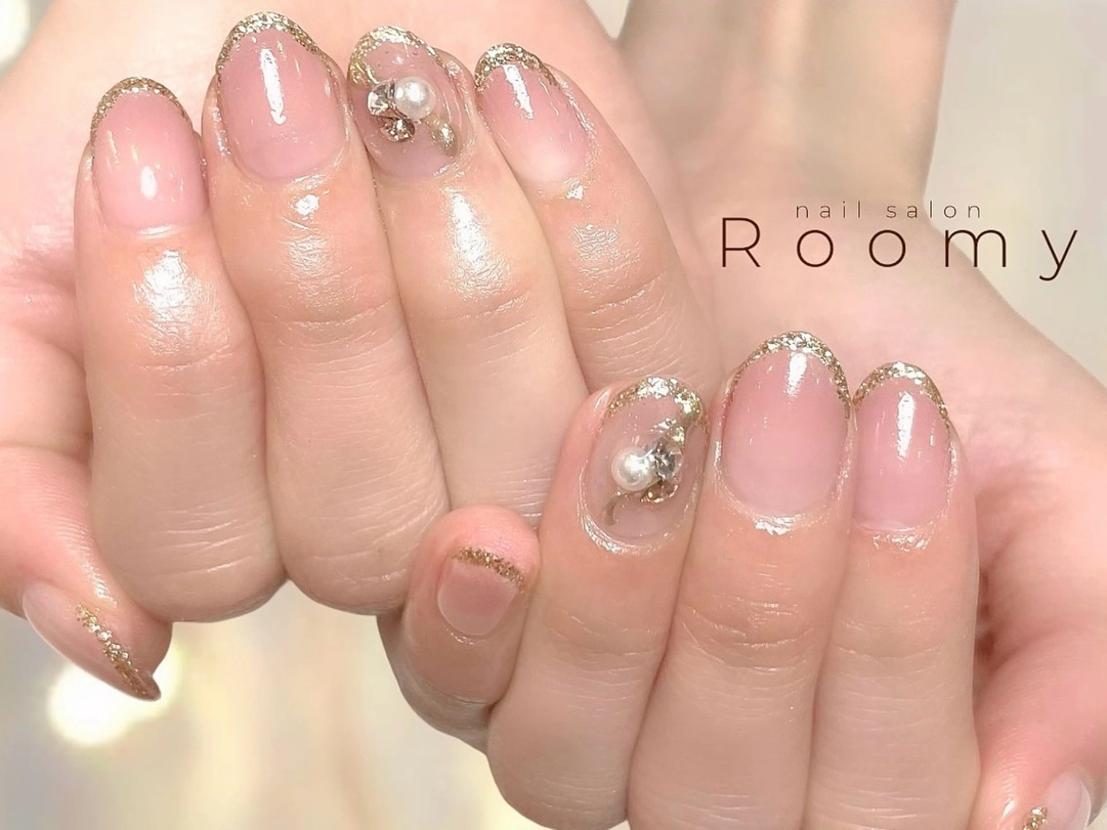 ネイル フットネイル ジェルネイル マグネットネイル パラジェル ハンドネイル nail salon Roomy 竹ノ塚所属・nail salon Roomy 竹ノ塚のネイルデザイン
