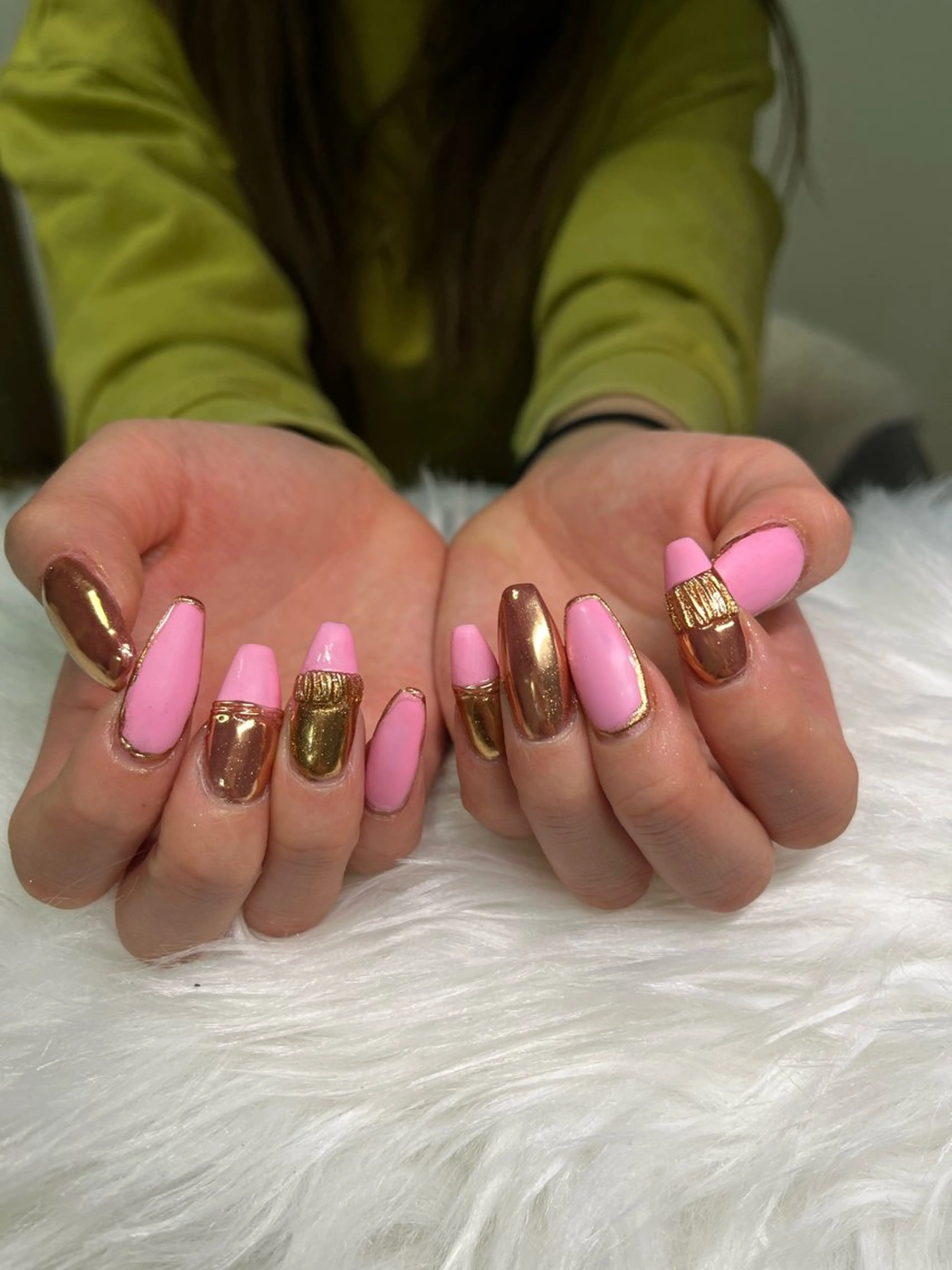 ネイル アートネイル マットネイル ミラーネイル ピンク ハンドネイル 🏠自宅 サロン💅natsuのネイルデザイン