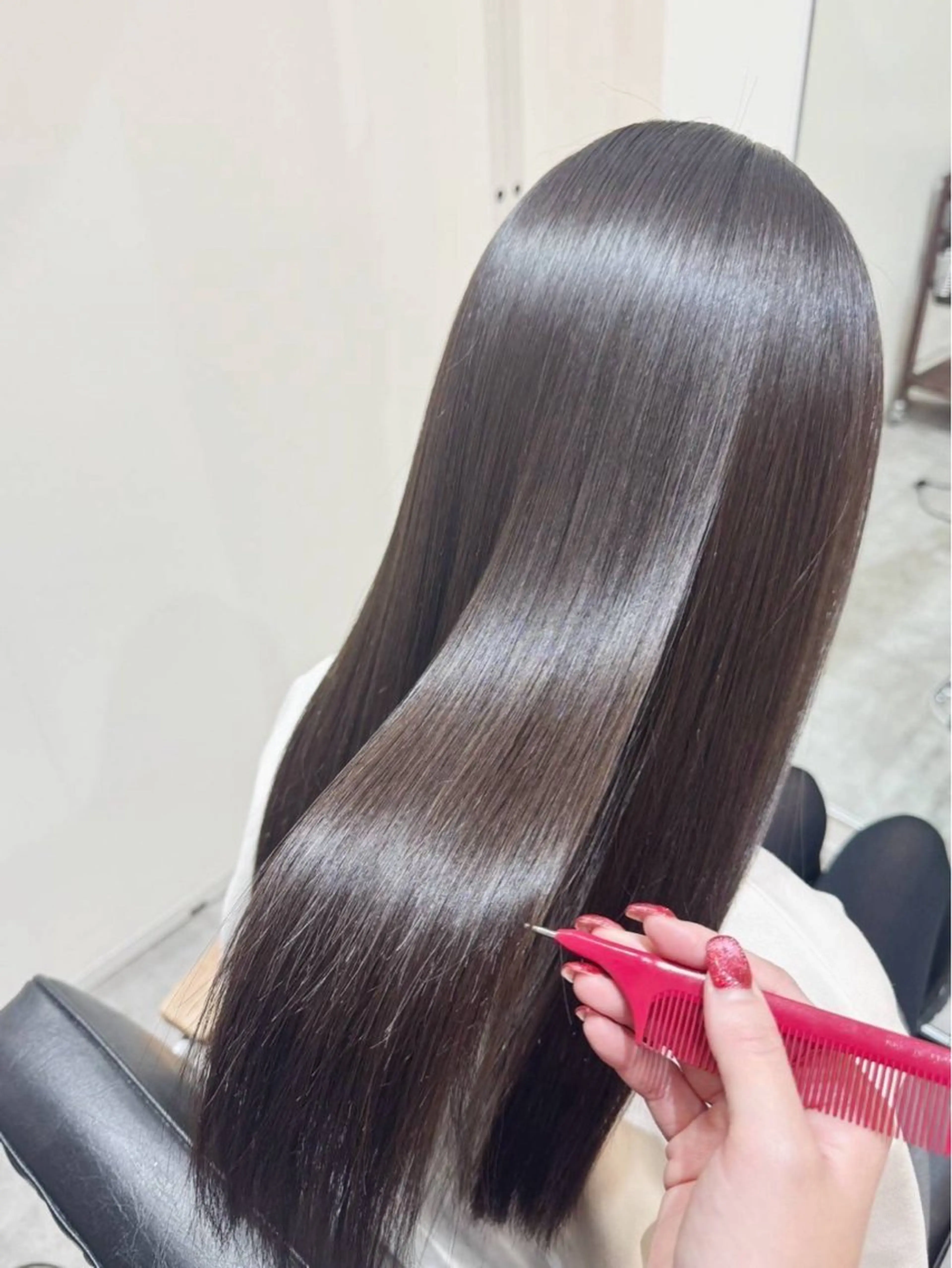 ロング トリートメント Chere by azuri所属・Chere by azuriのヘアスタイル