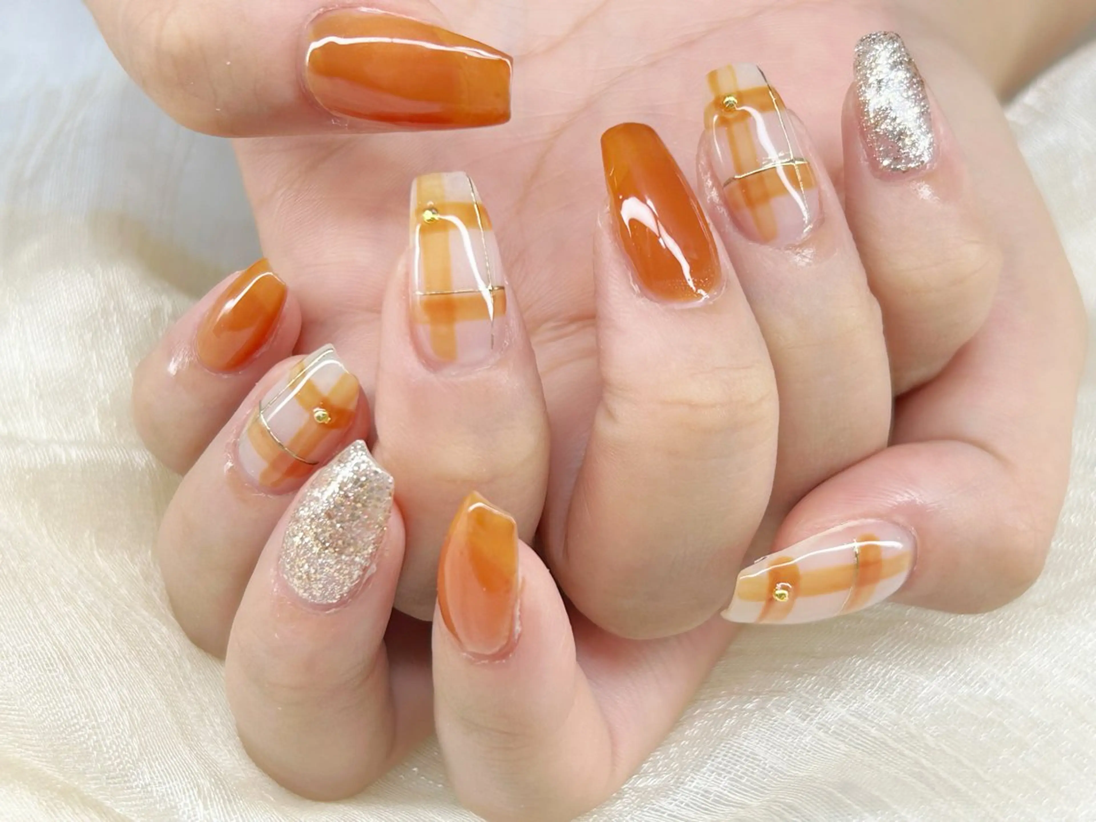 ネイル 成人式 長さ出し フットネイル マグネットネイル 持ち込み ハンドネイル Lino Nailのネイルデザイン