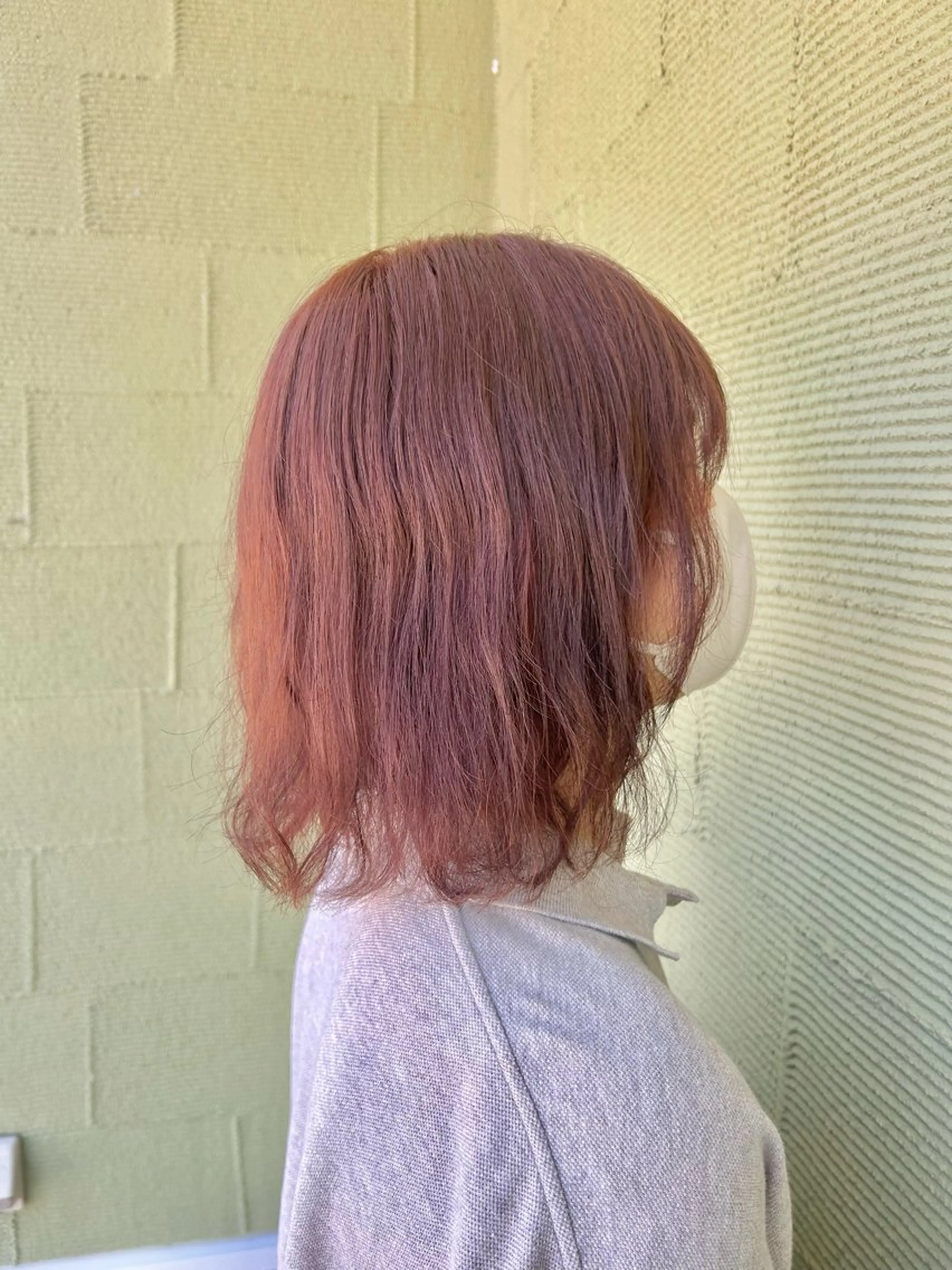 ミディアム カラー ヘアカラー 坂口 遥香のヘアスタイル