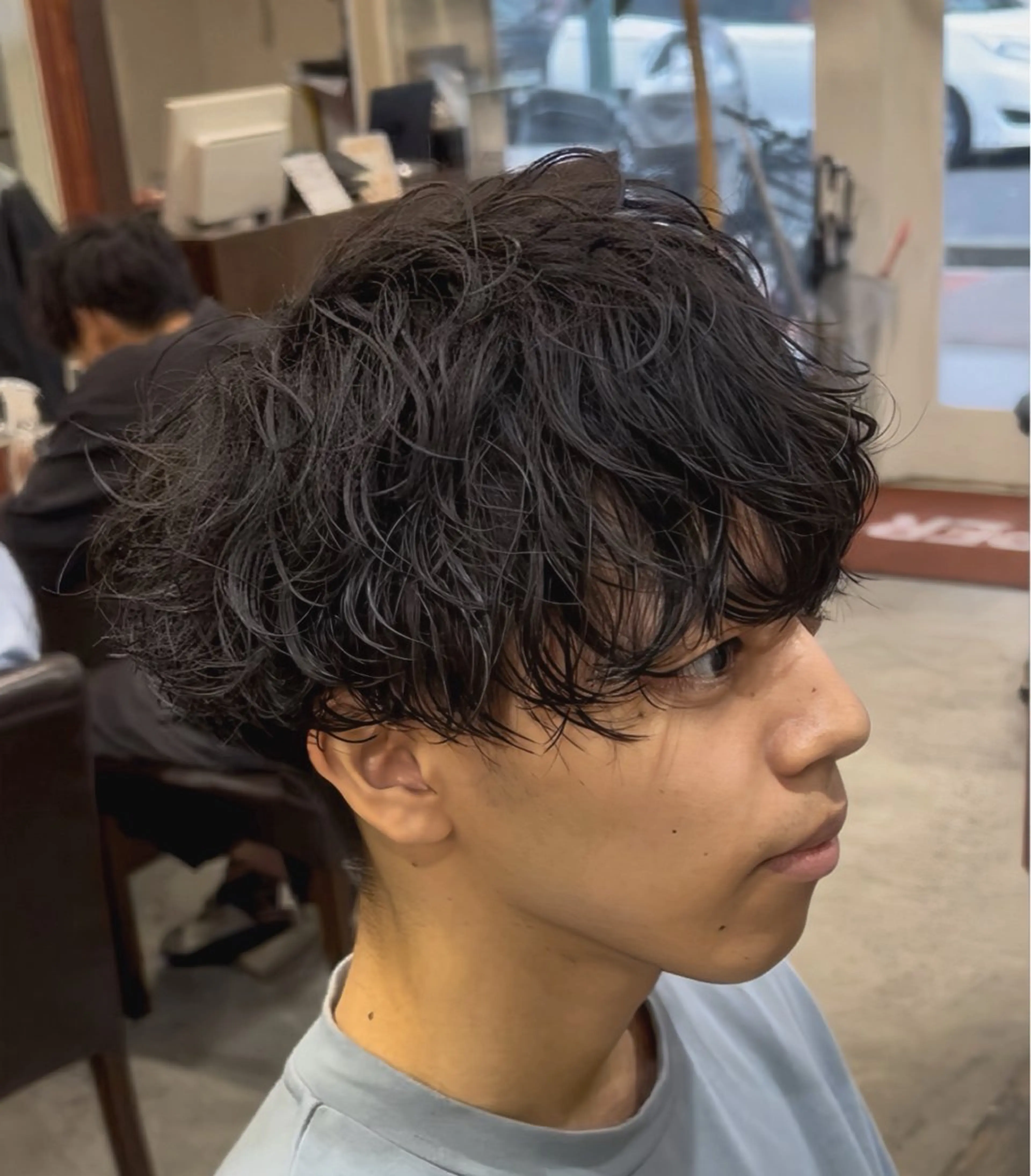 【人気ナンバー1 メニュー‼️👑】似合わせメンズカット＆選べるパーマ（ケアトリートメント付き✨️）の写真
