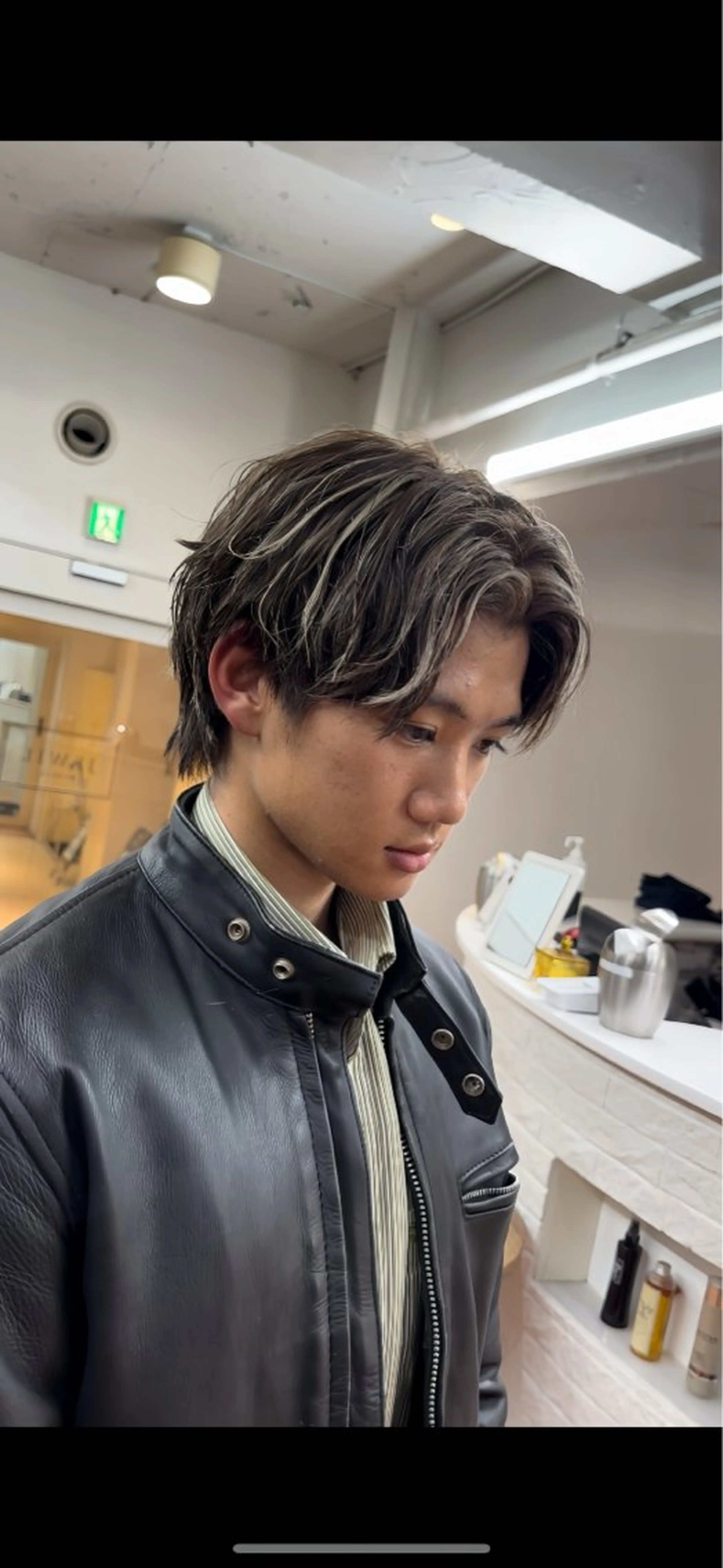 カラー メンズ 𝐚𝐨𝐢 メンズ ‪‪/メッシュのヘアスタイル