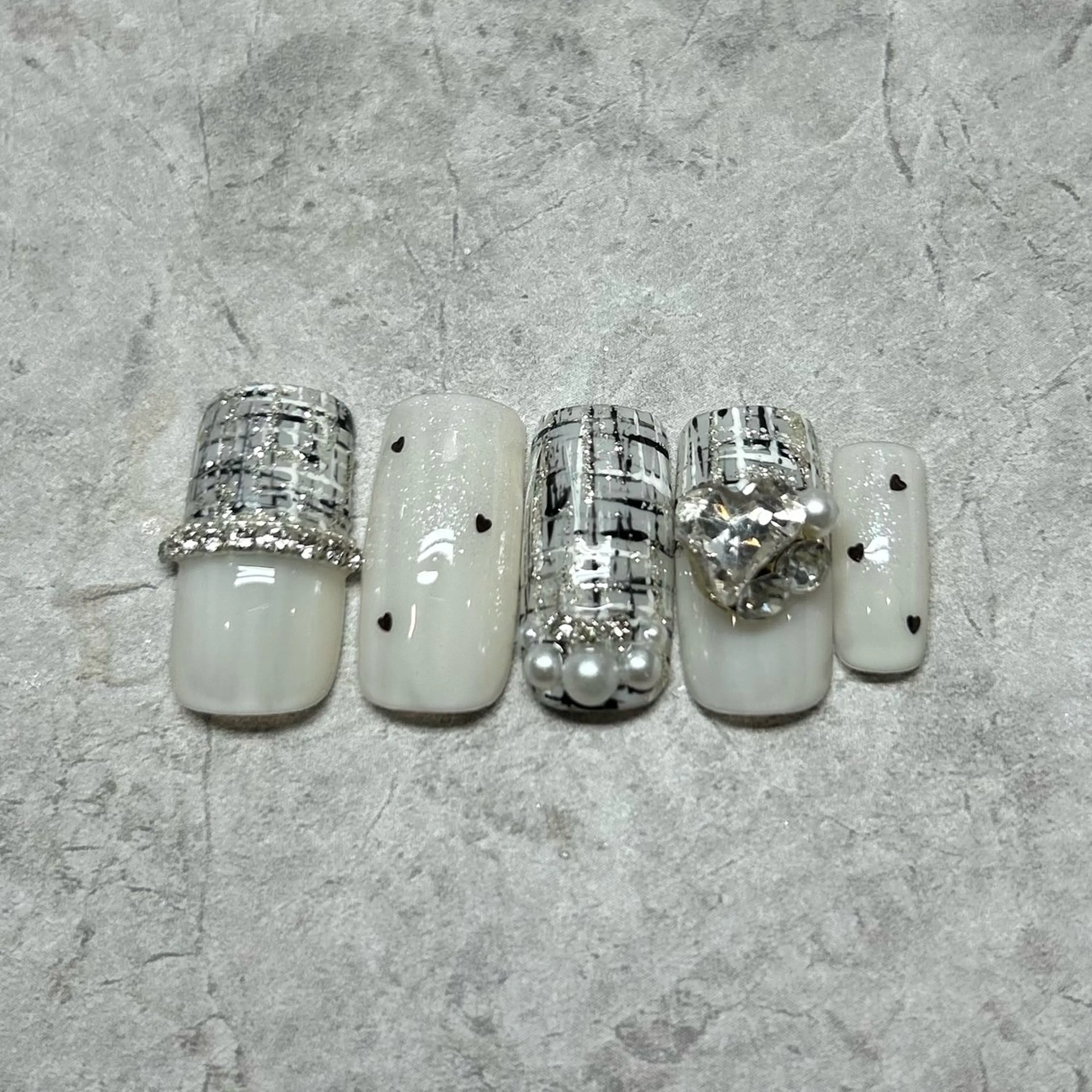 ネイル REVE 🌺yuina🌺のネイルデザイン