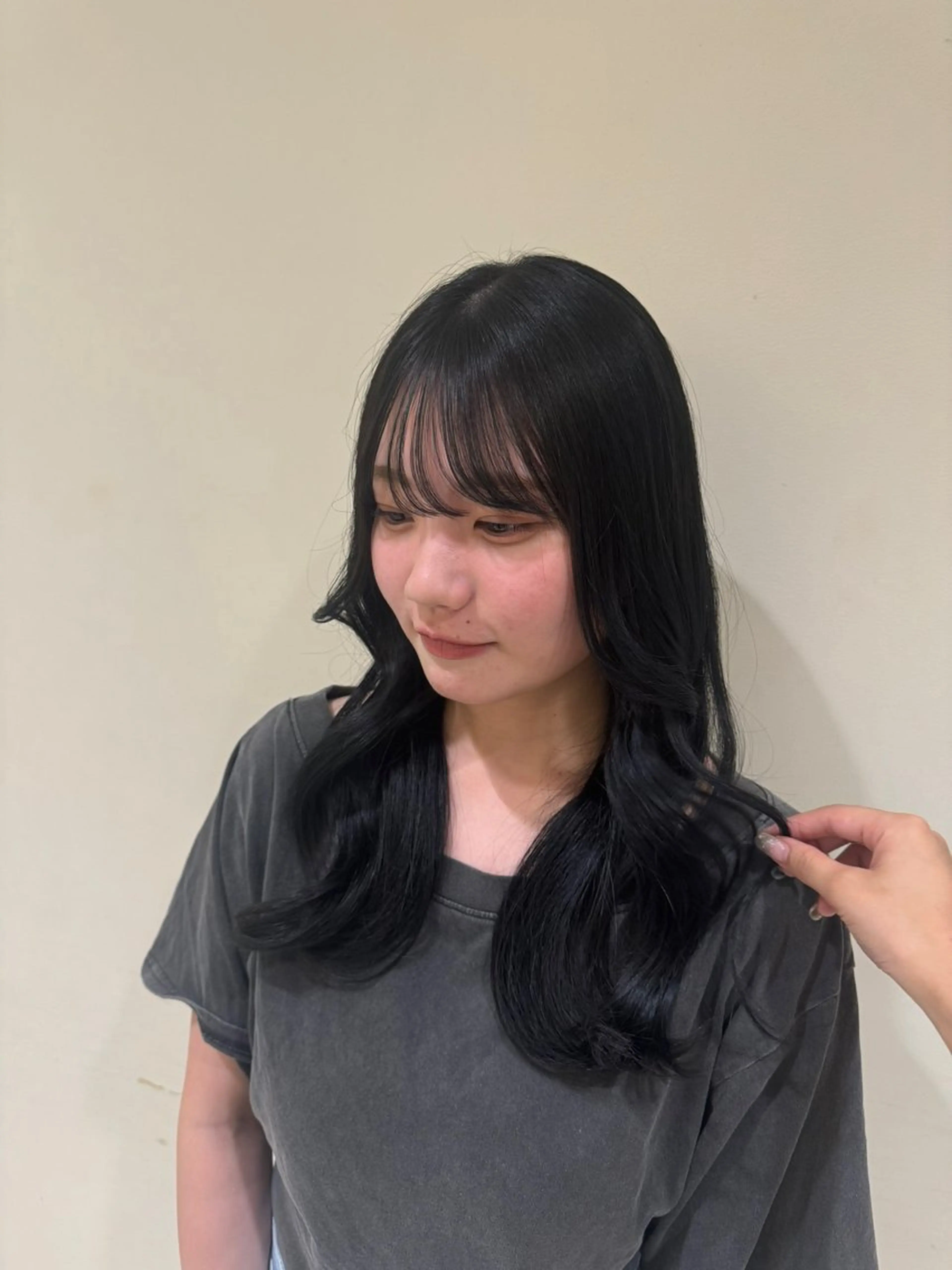 カラー ブラウン艶カラー / mizukiのヘアスタイル