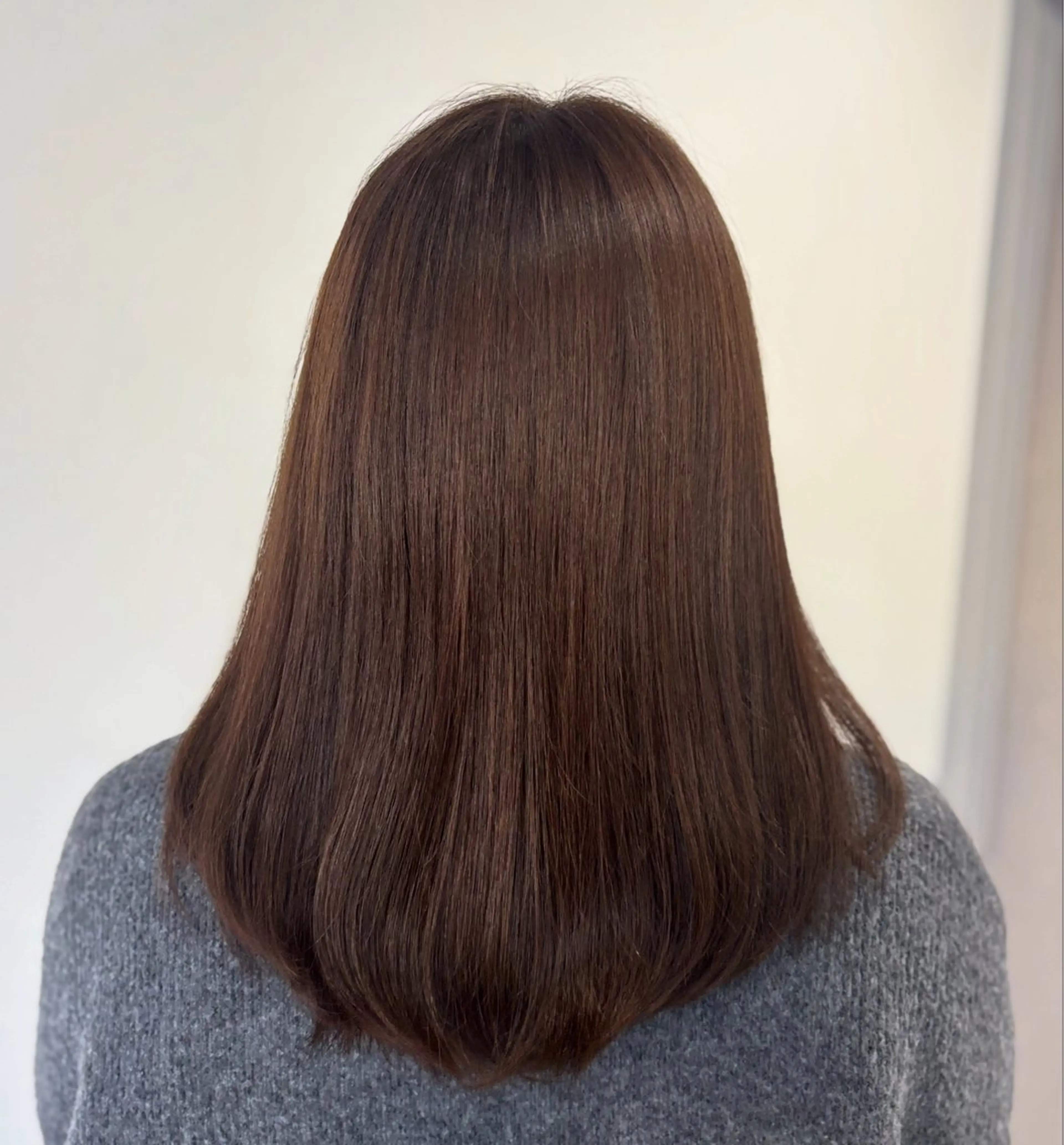 セミロング カラー ヘアカラー 🐈‍⬛momo🐾 lovisのヘアスタイル