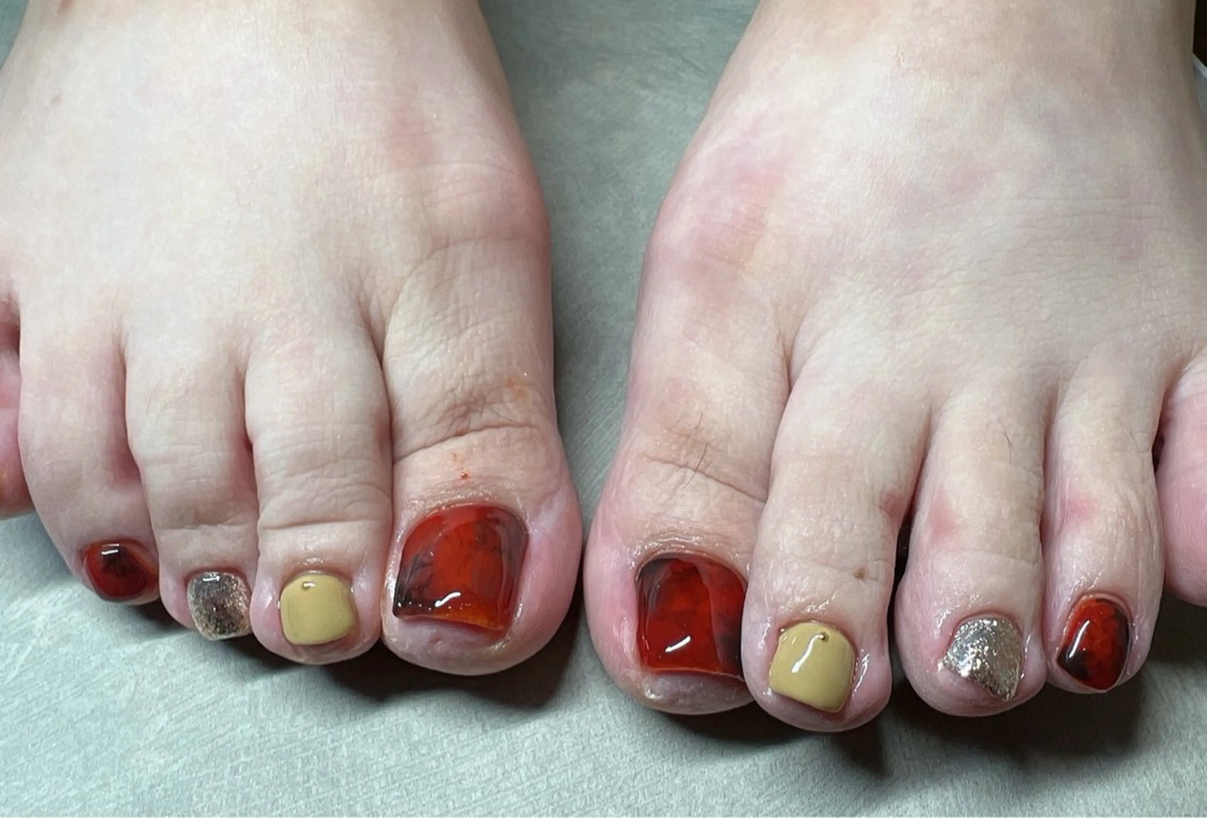 ネイル フットネイル Lavish nailのネイルデザイン