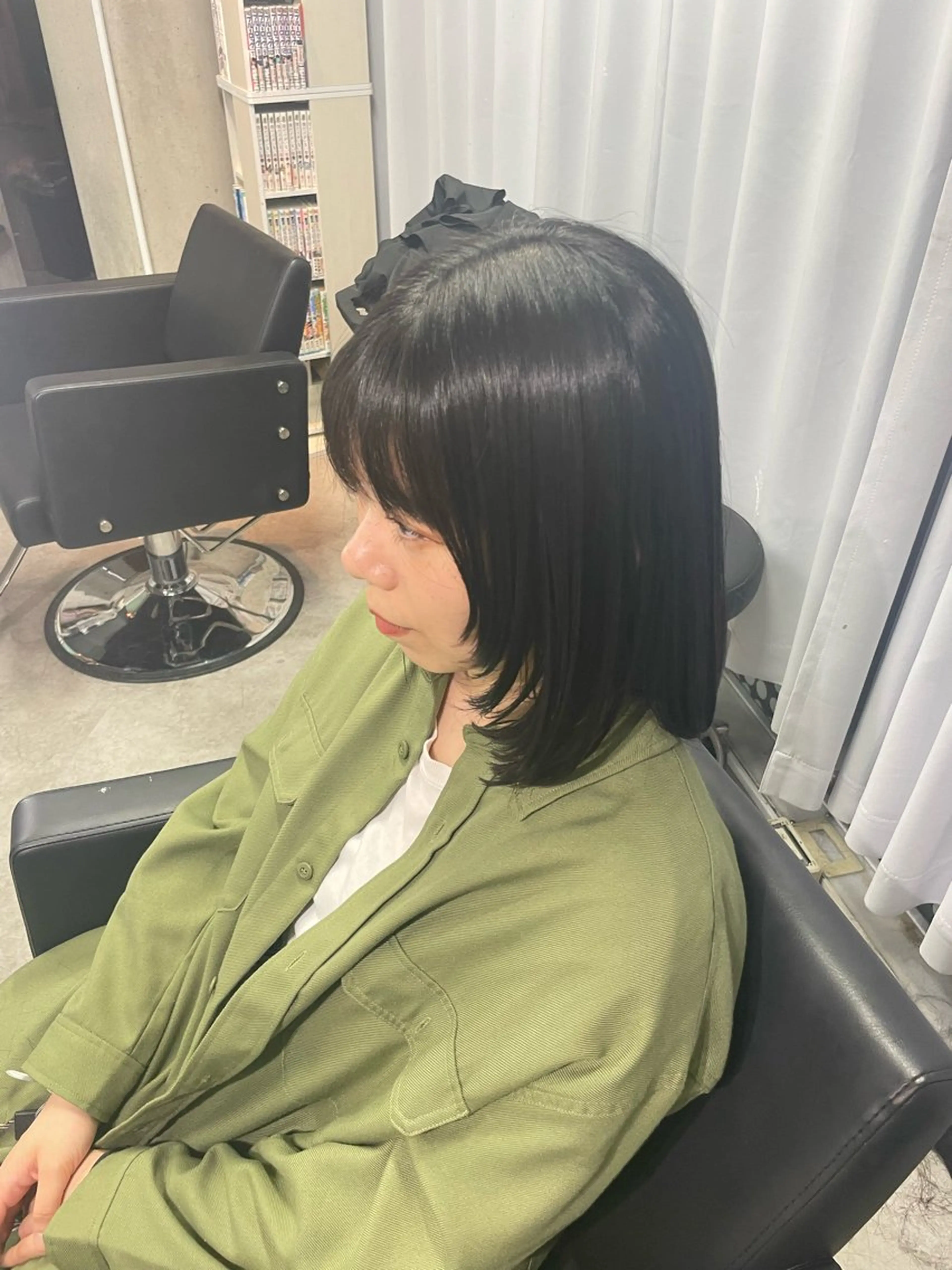 ミディアム ハイトーン×デザイン 🪽🫧HIKARIのヘアスタイル