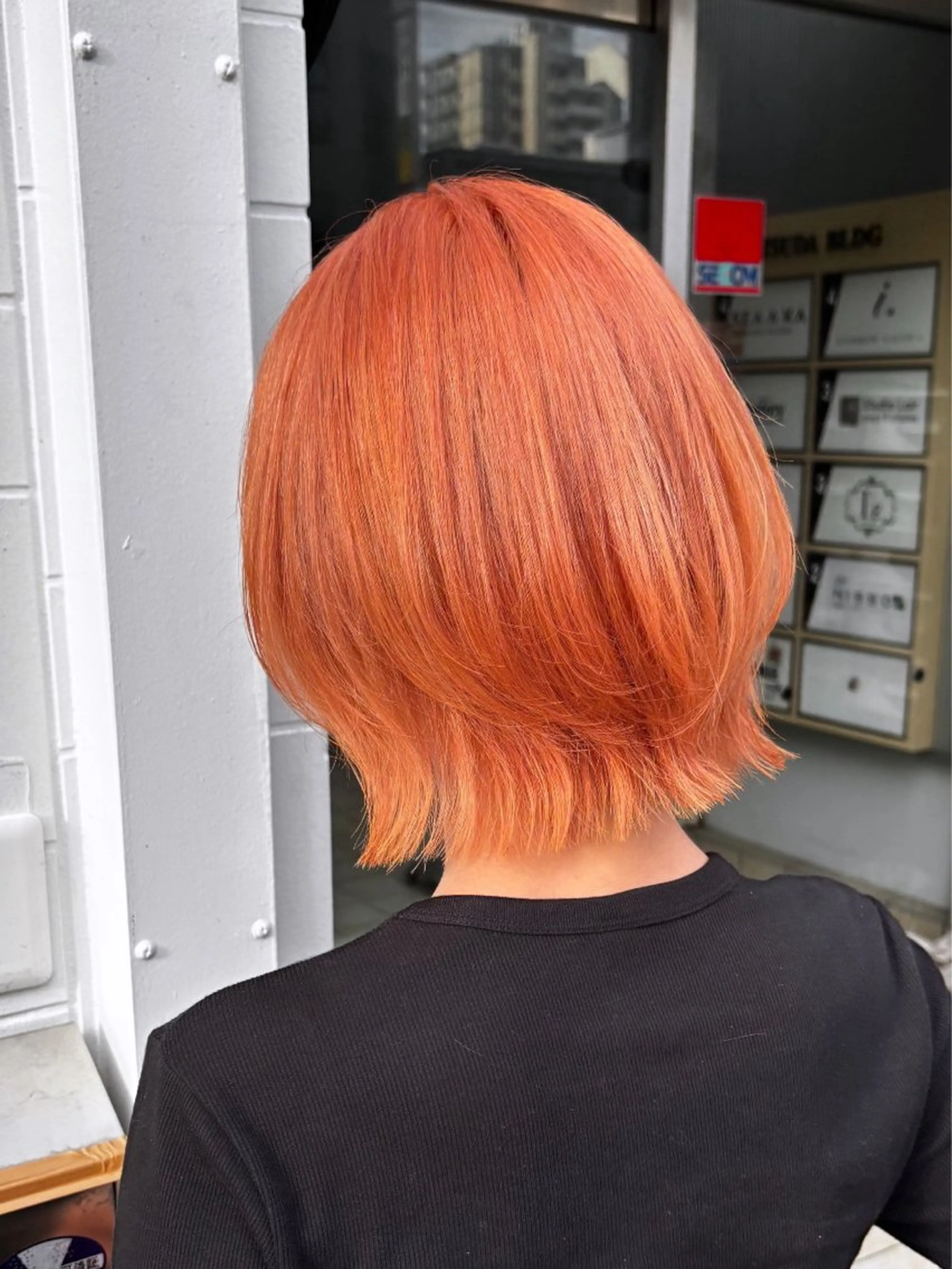 ミディアム カット ヘアカラー ﾔﾏｼﾀ ﾘﾘのヘアスタイル