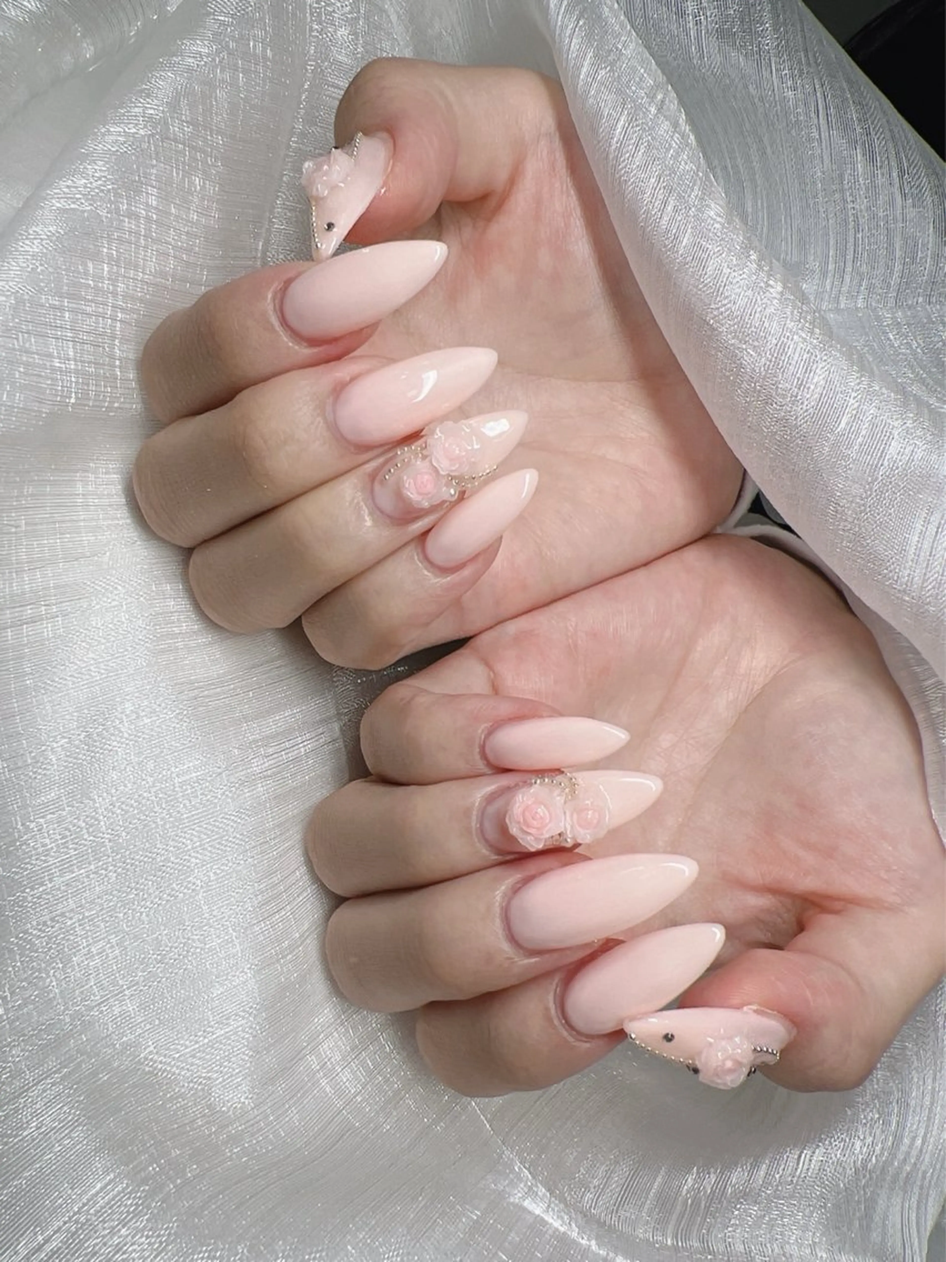 ネイル 長さ出し グラデーション キラキラネイル マグネットネイル ニュアンスネイル ハンドネイル Lee Nails チップ長さだし専門店のネイルデザイン