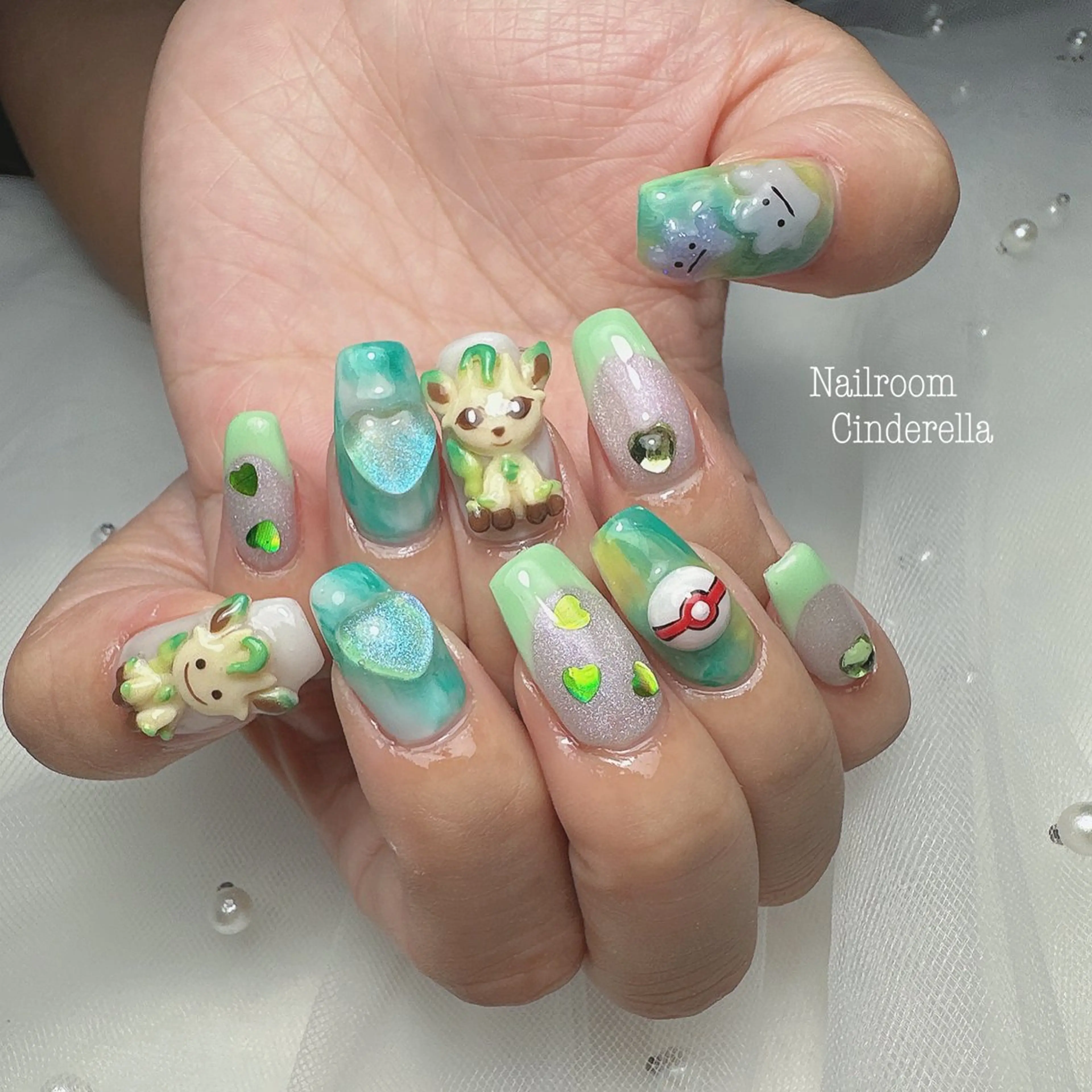 ネイル アートネイル Nailroom. Cinderellaのネイルデザイン