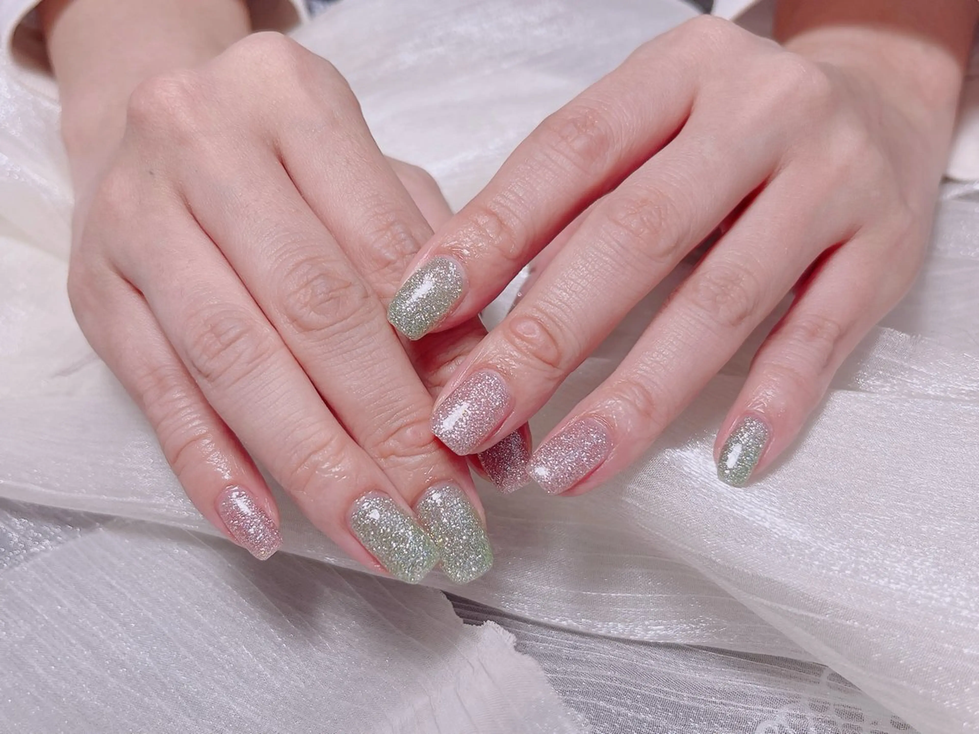 ネイル ハンドネイル KARI ネイルサロンのネイルデザイン