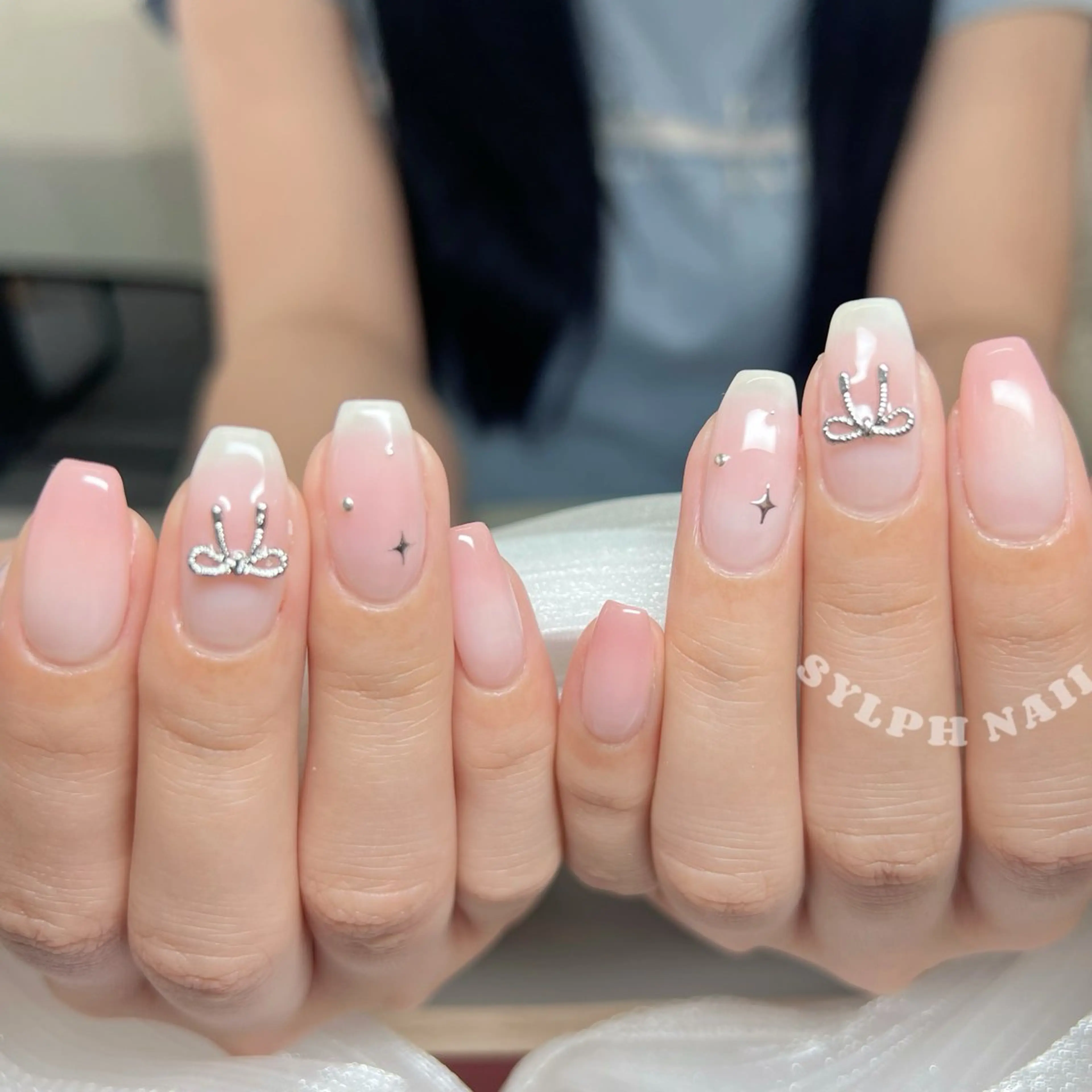 ネイル ハンドネイル Trend Nail シルフのネイルデザイン