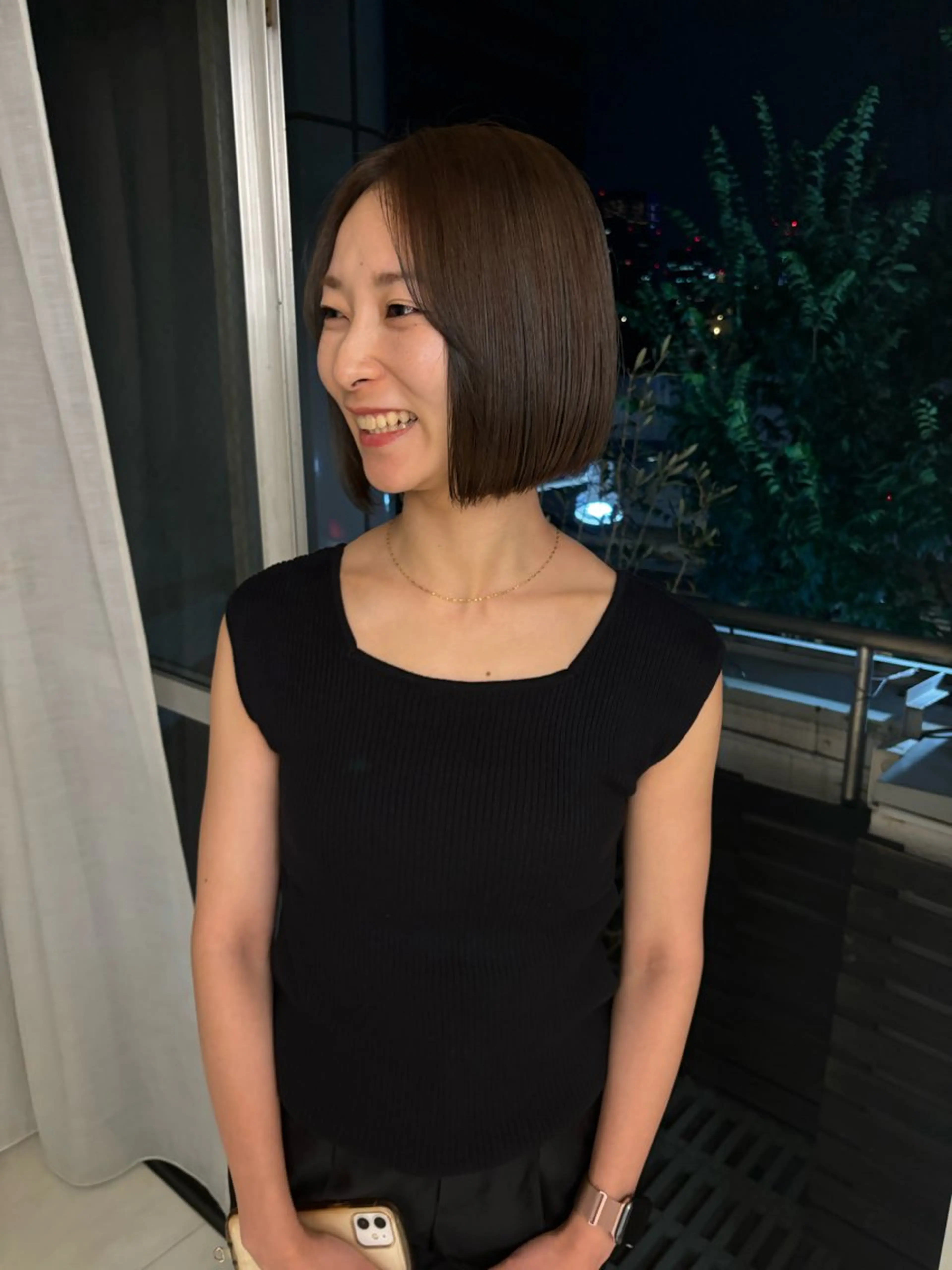 ショート カラー 艶髪🫧‪🎀 岡由紀乃のヘアスタイル