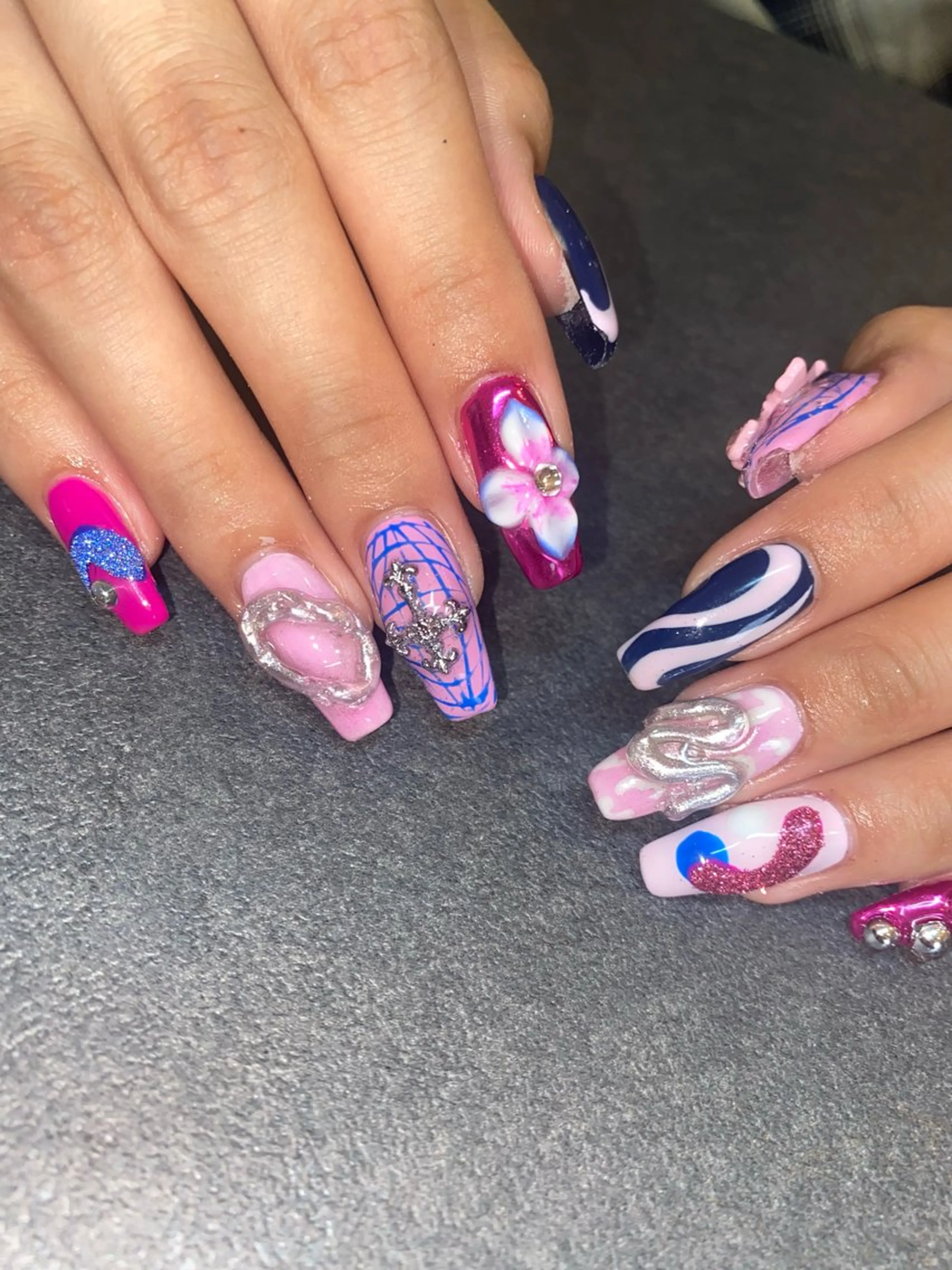 ネイル ハンドネイル la vie Luire所属・la vie Luire アスカのネイルデザイン